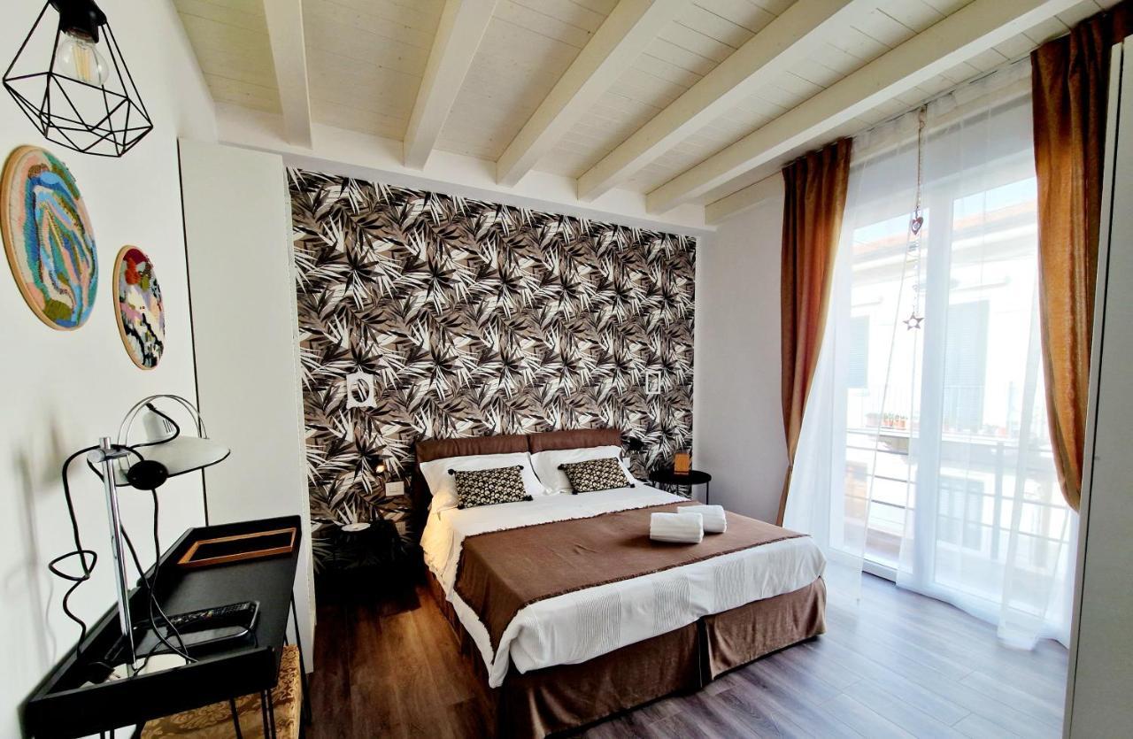 Double or Twin Room Private Bathroom