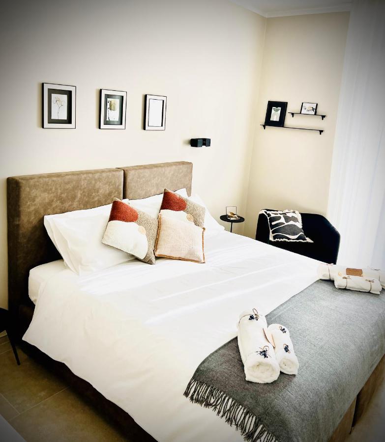 Deluxe Double or Twin Room Balcony,1469222771:JPEG