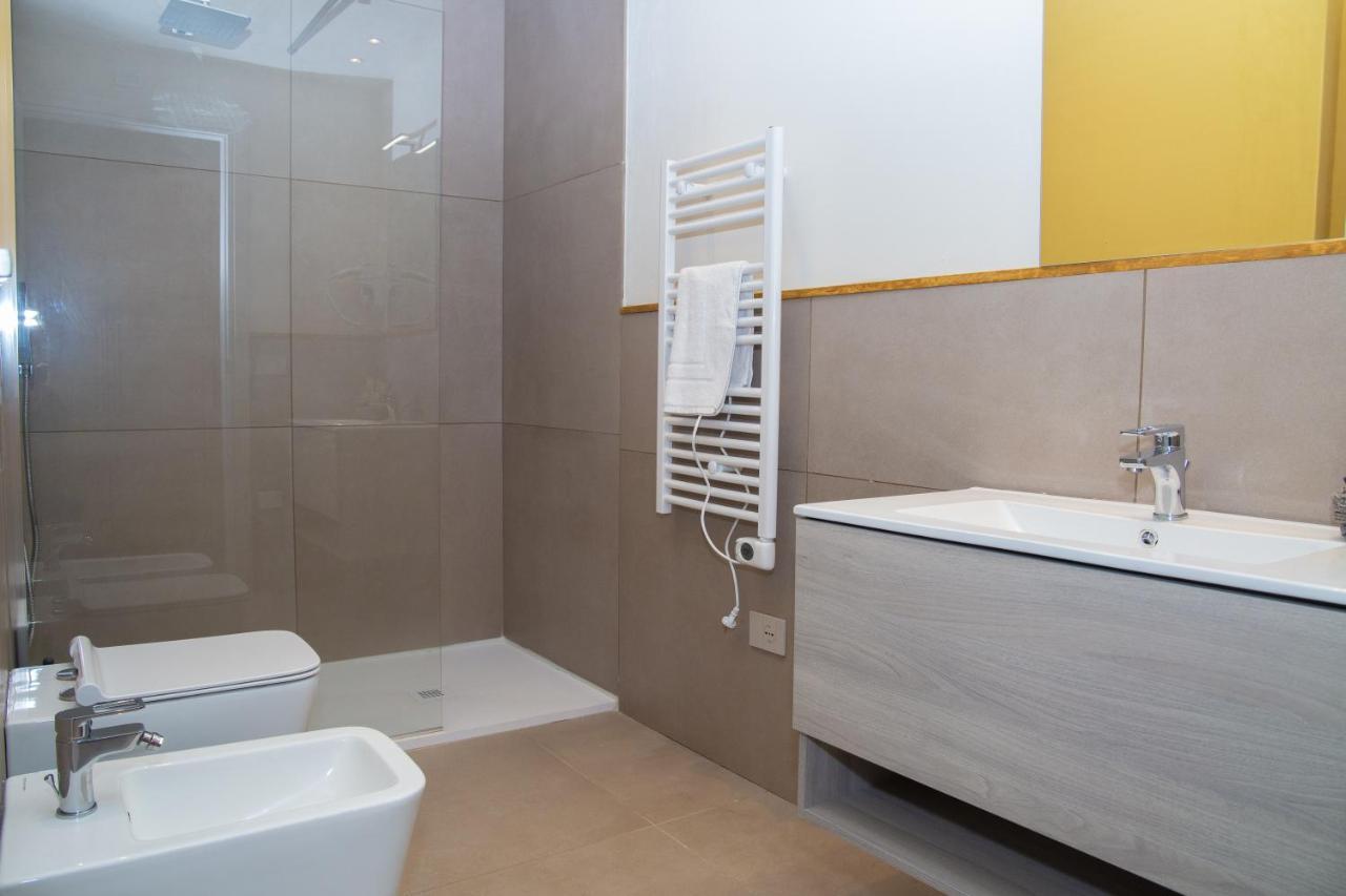 Two-Bedroom Apartment,1480602197:JPEG