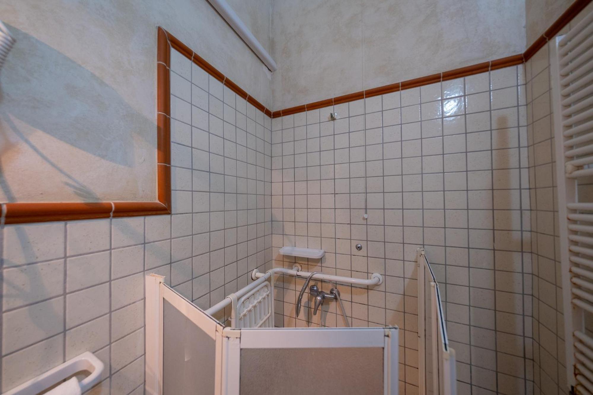 Budget Single Room