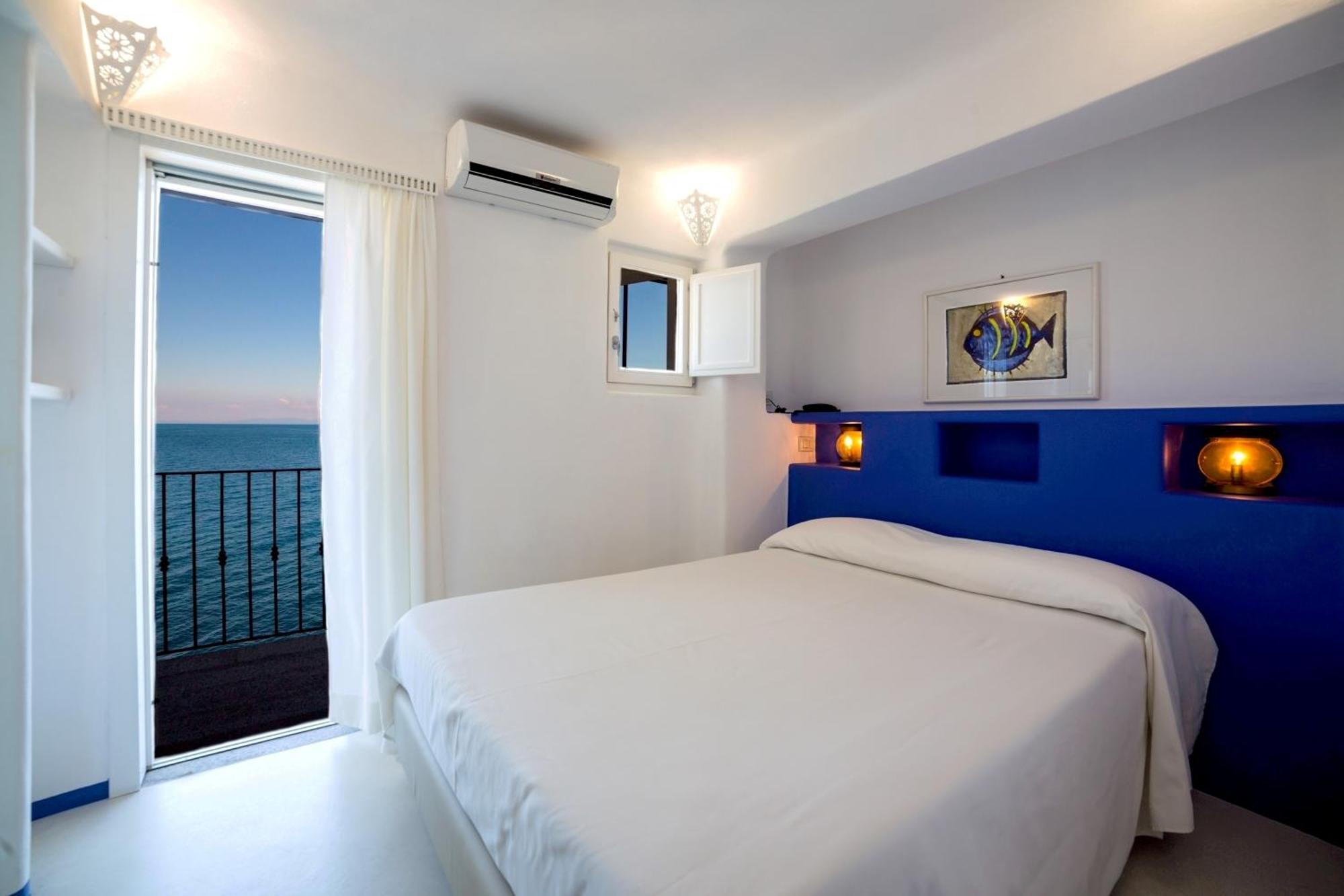 Single Room Sea View,1689883208:JPEG