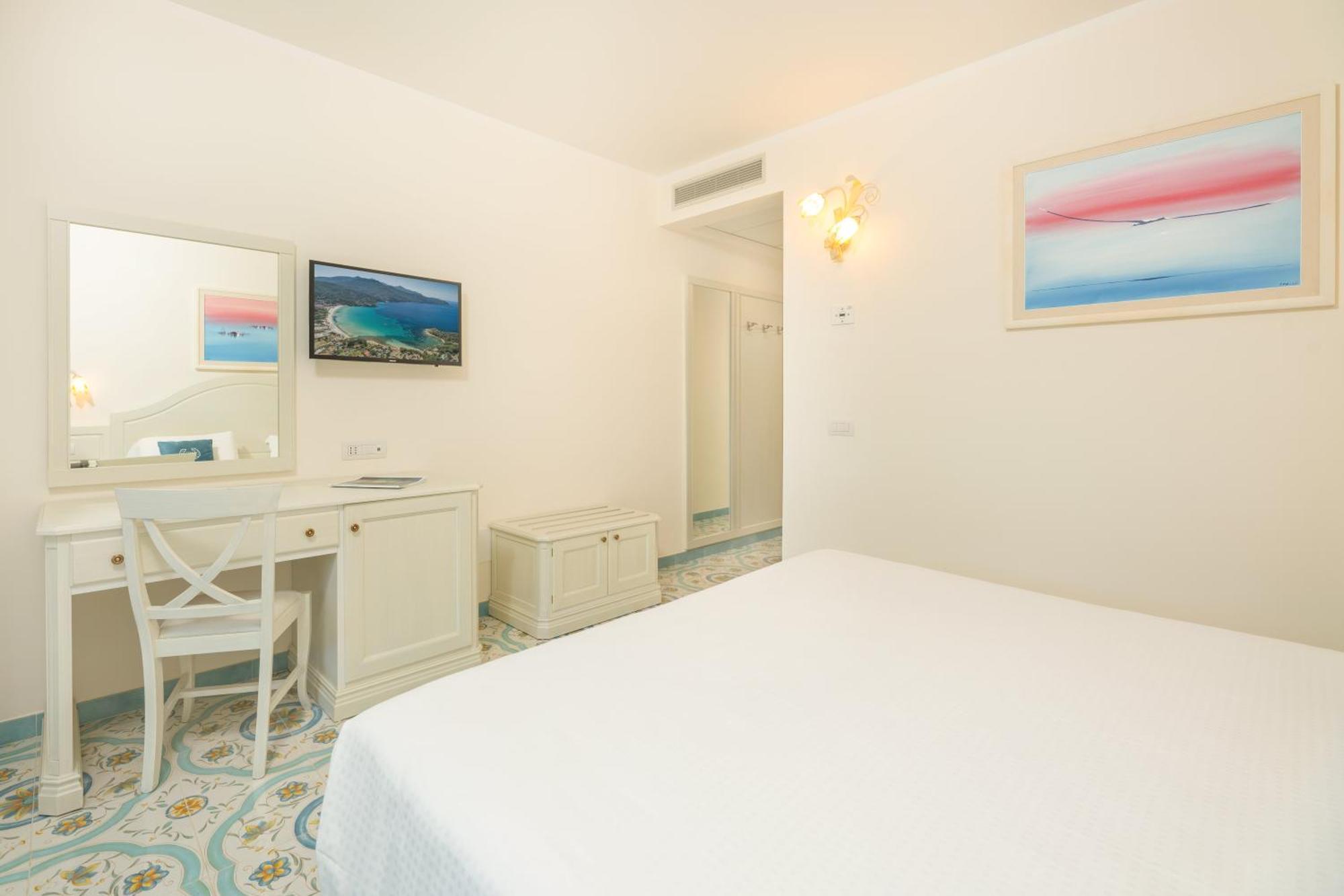 Junior Suite Garden View