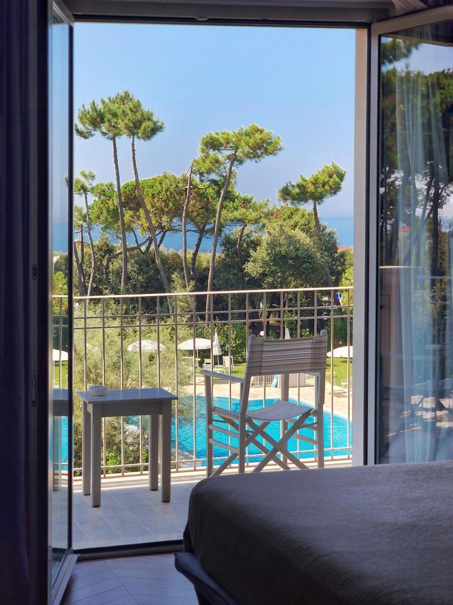 Triple Room Sea View,799167300:JPEG