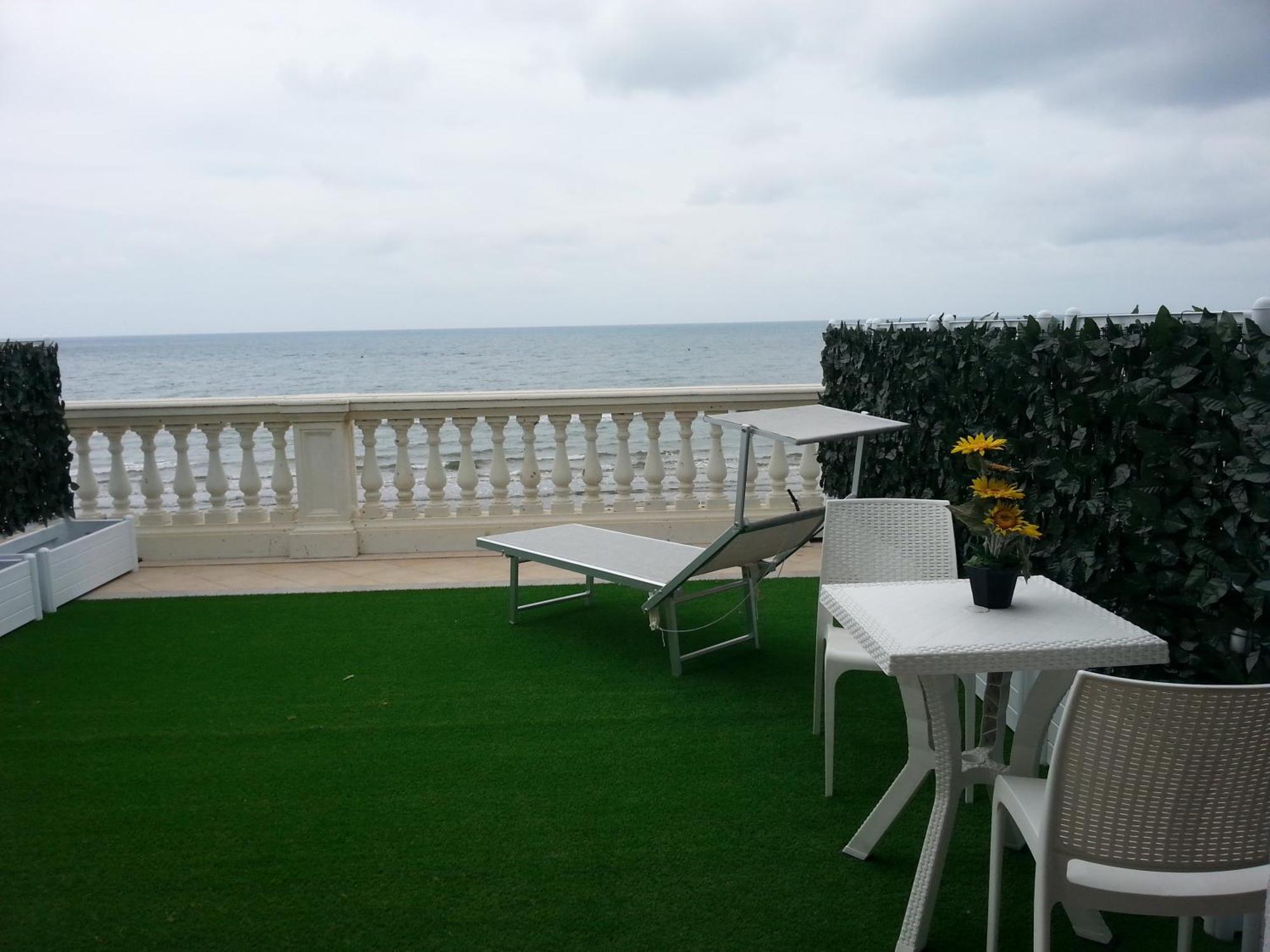 Double or Twin Room Sea View,1563299290:JPEG