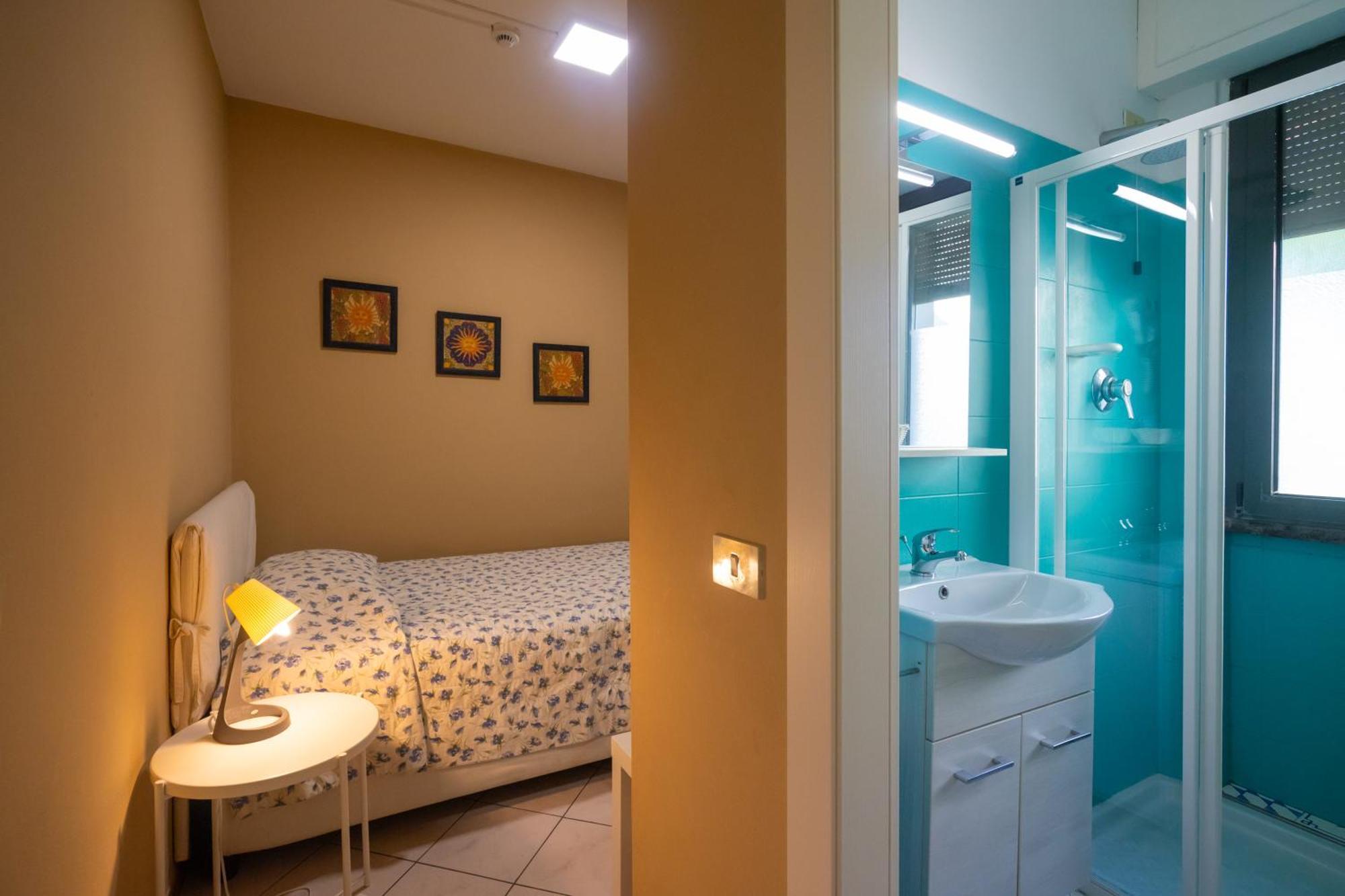 Single Room,1565549761:JPEG