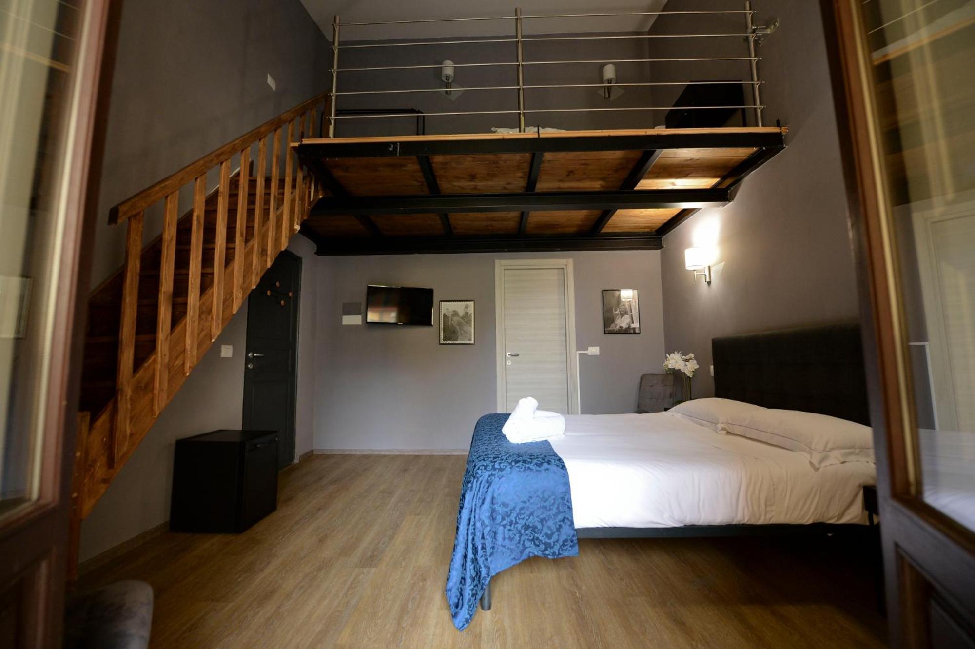 Superior Triple Room