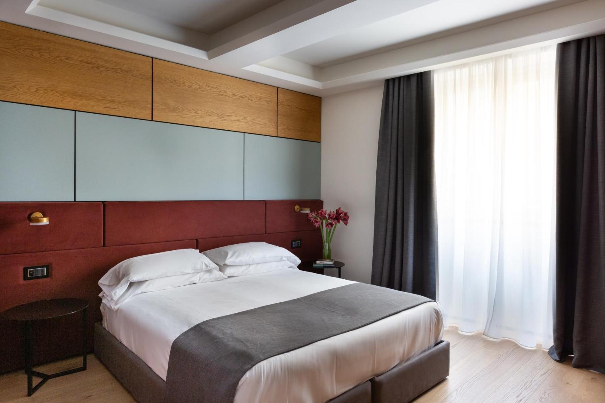 Premium Double or Twin Room,1274572069:JPEG