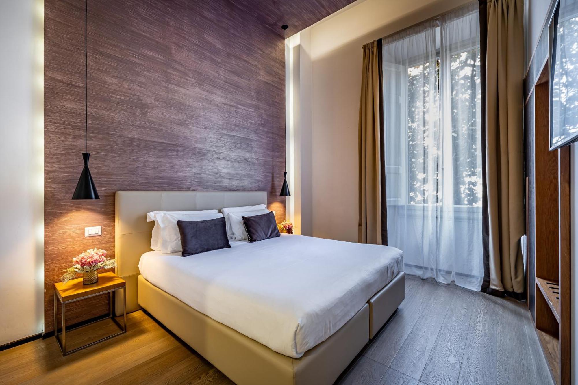 Deluxe Double Room with Spa Bath,1572701240:JPEG