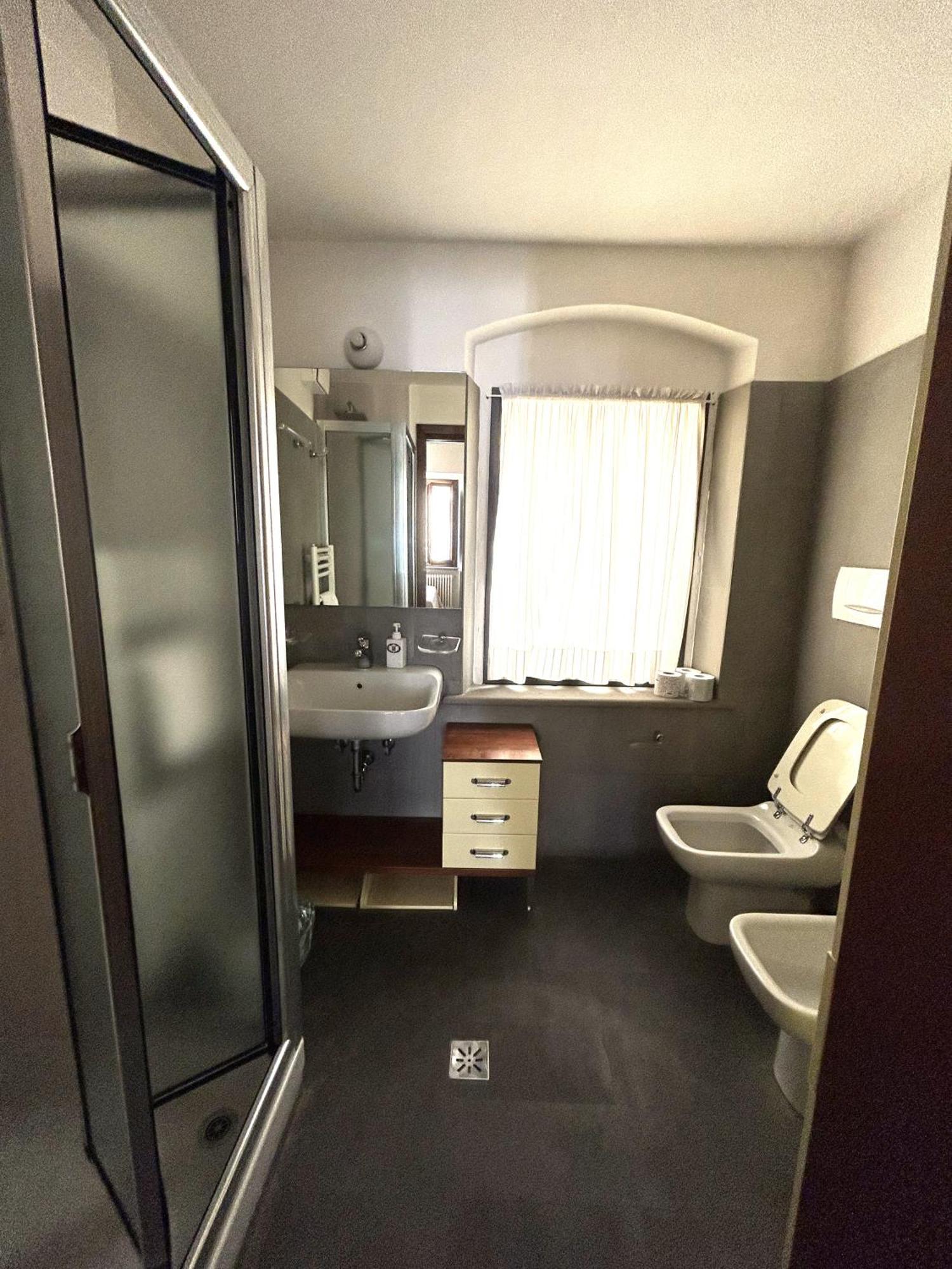 Double or Twin Room,1578387227:JPEG