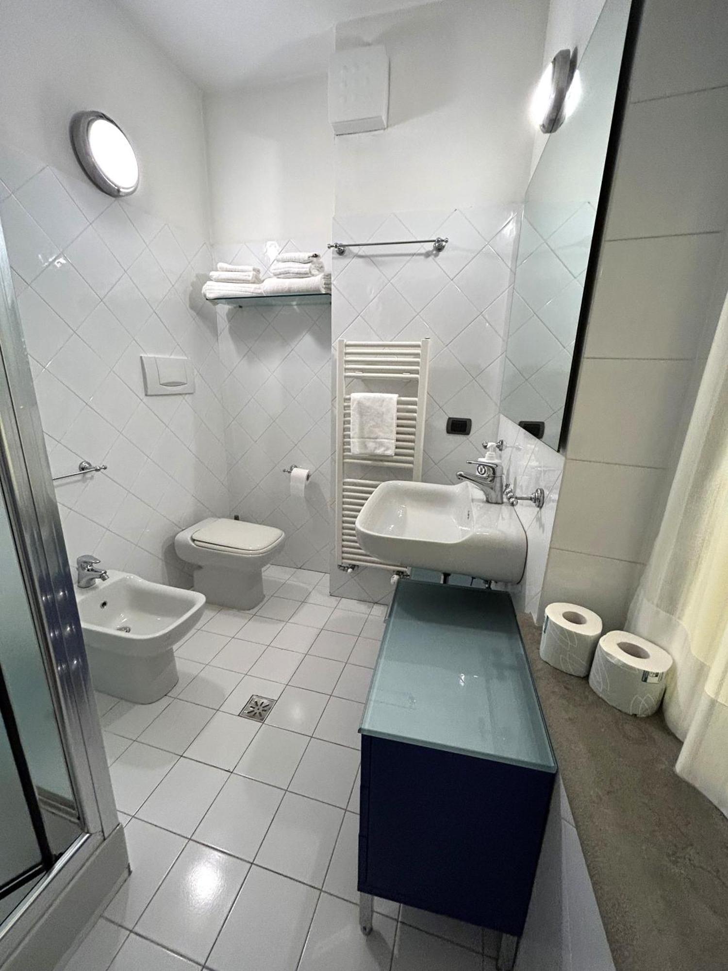 Standard Triple Room,1578387215:JPEG