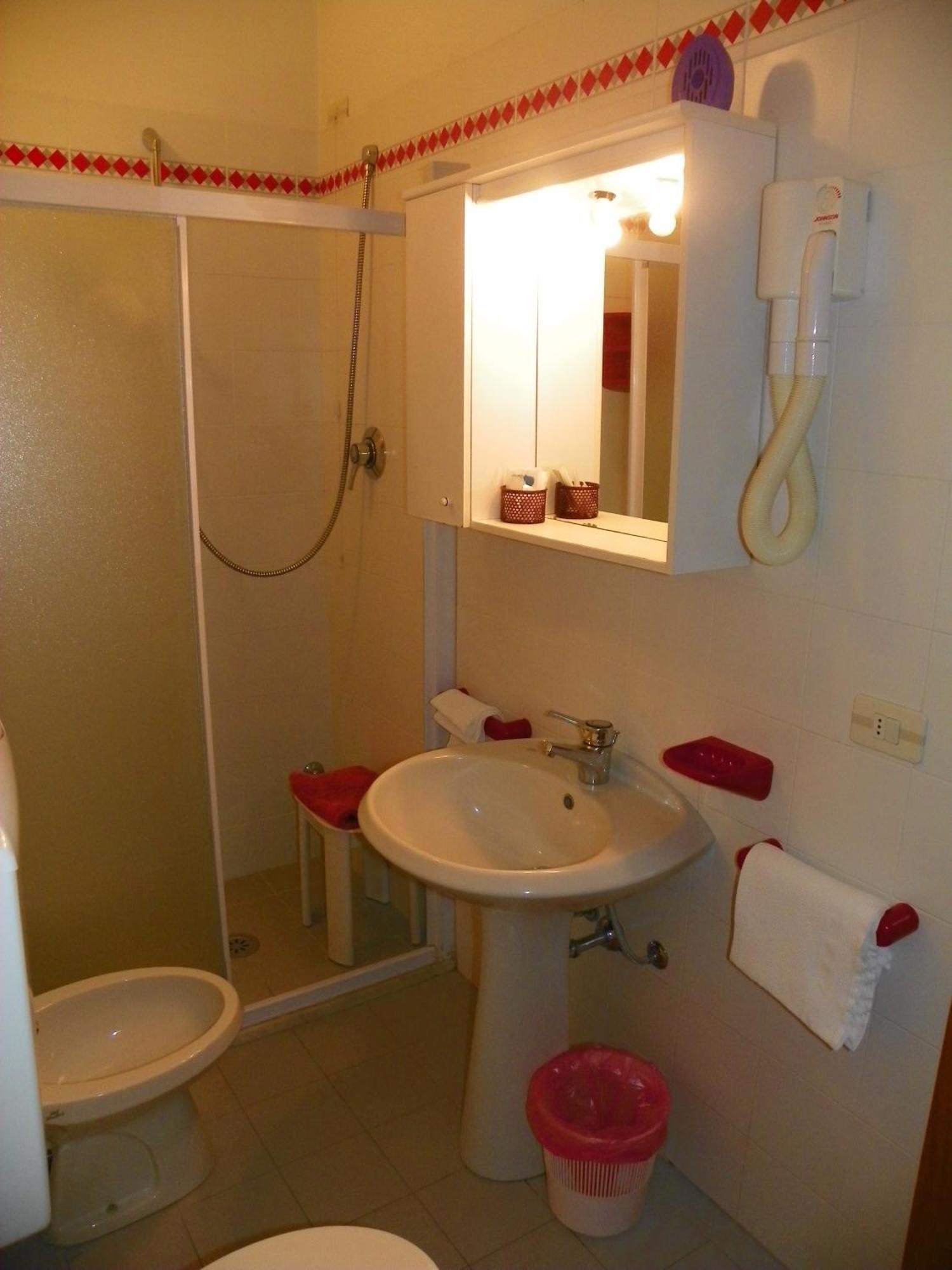 Double or Twin Room Sea View