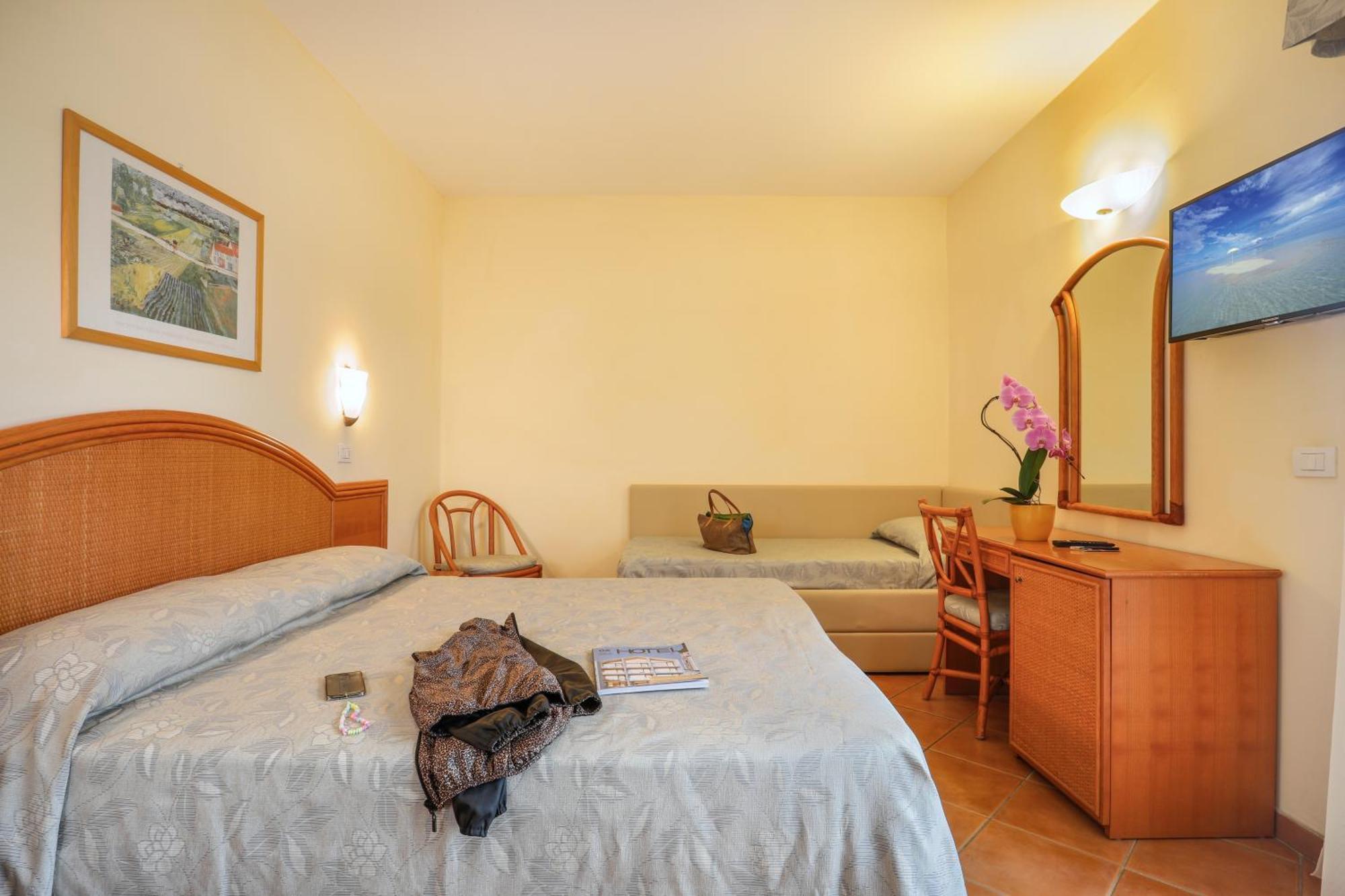Triple Room Balcony,1586826429:JPEG