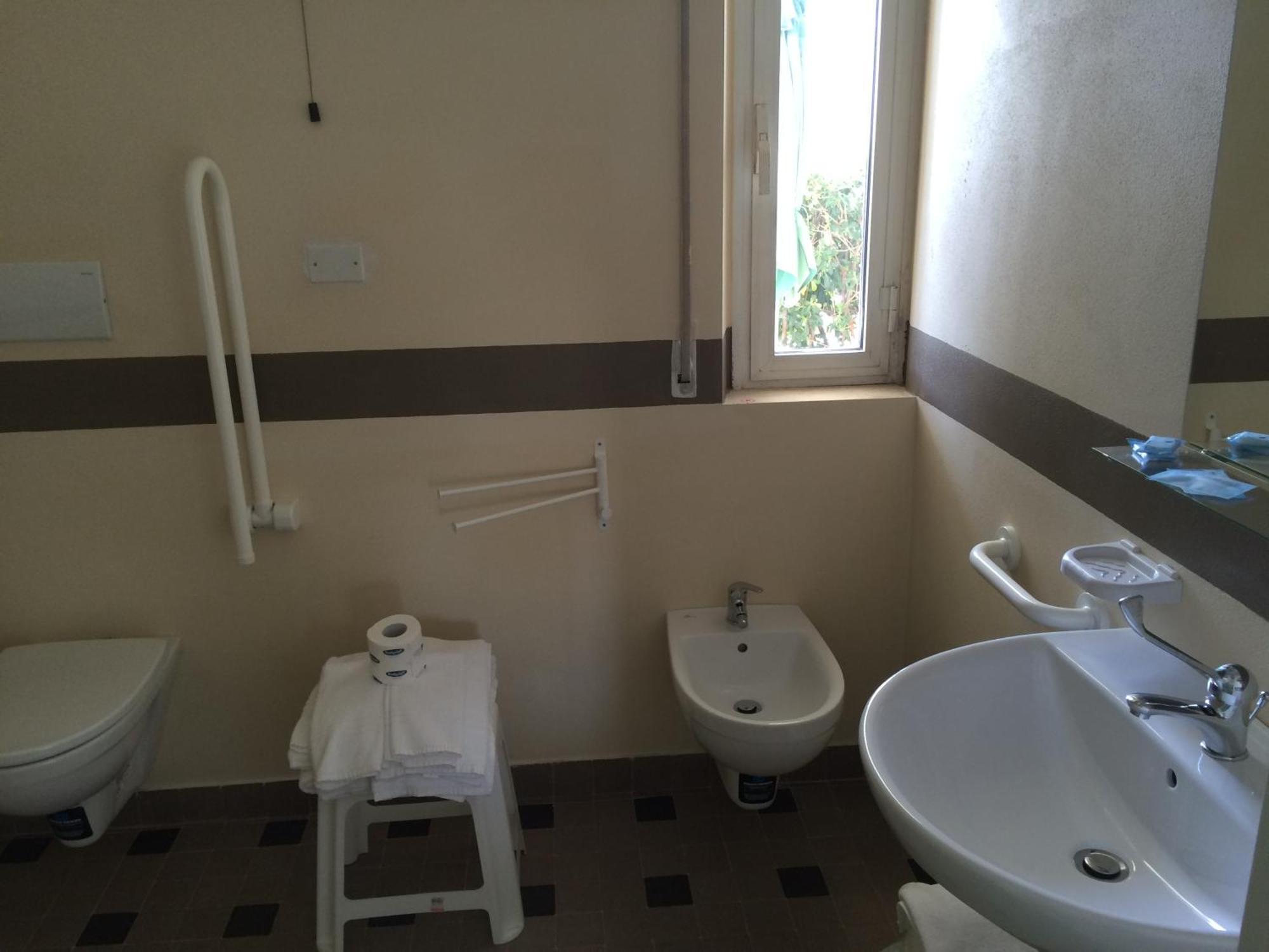 Double or Twin Room Ground Floor Partial Sea View
