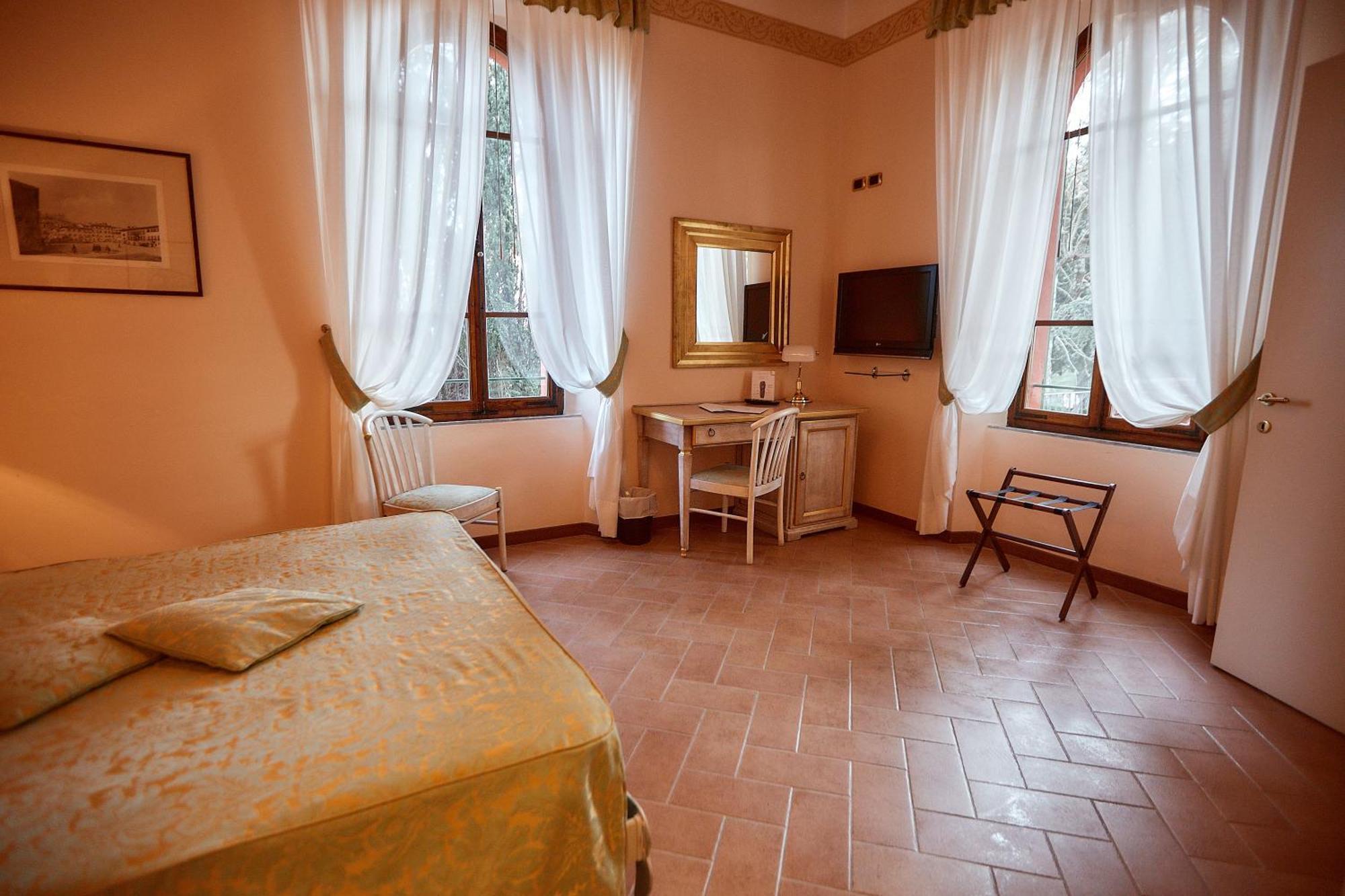 Double Room,1589272139:JPEG