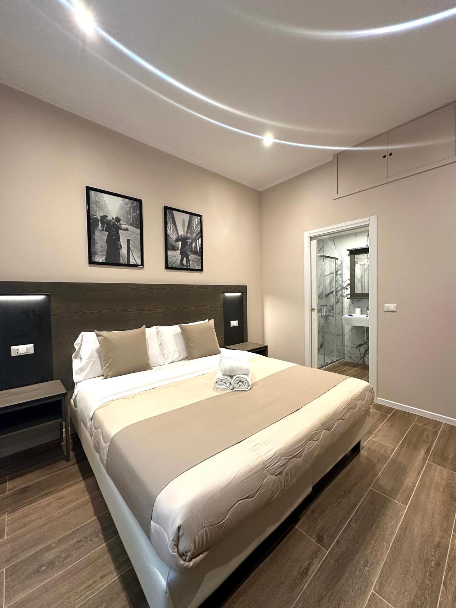 Queen Room