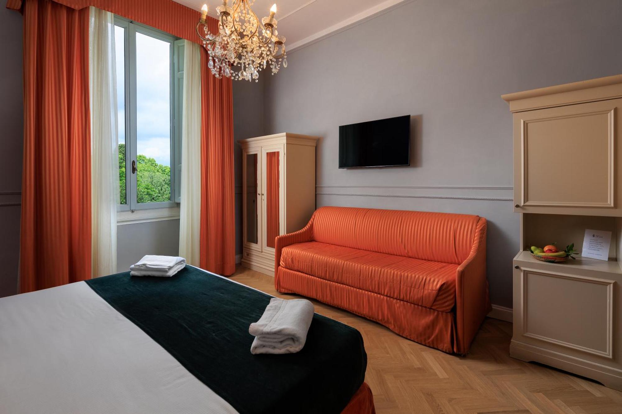 Deluxe Double or Twin Room