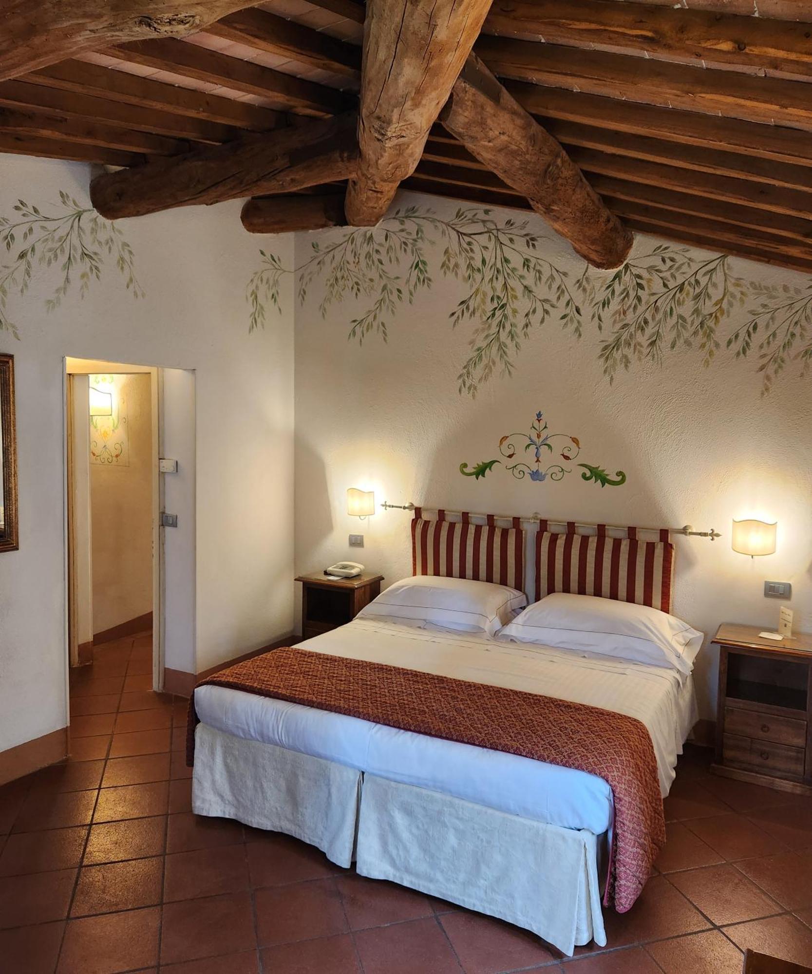 Classic Double Room,1592047374:JPEG