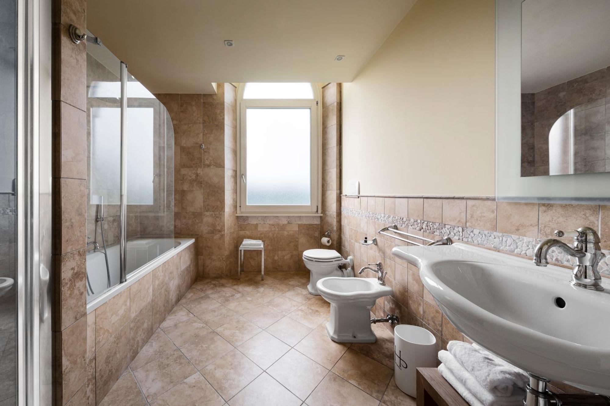 Junior Suite Prestige,1597545463:JPEG