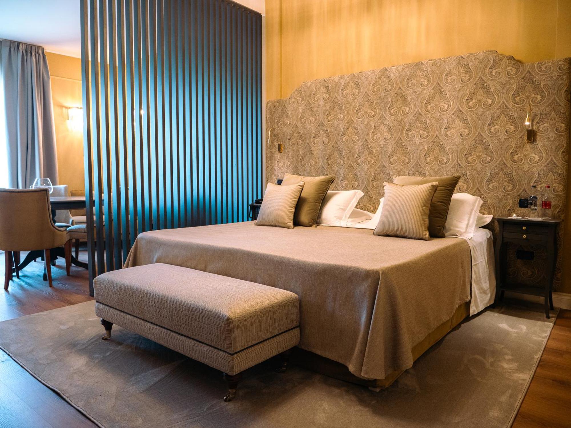 Junior Suite,1605367676:JPEG