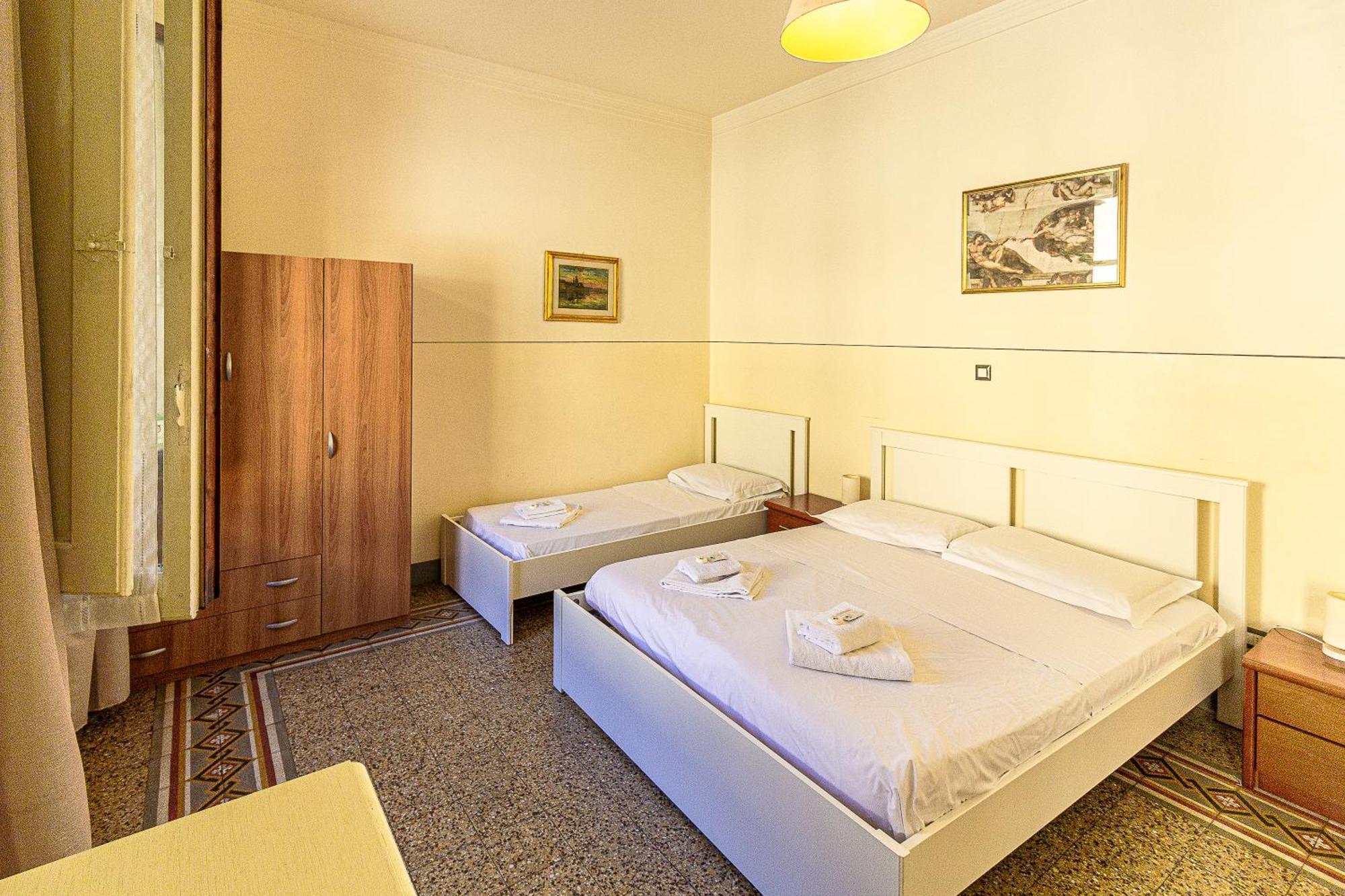 Triple Room,1606047836:JPEG