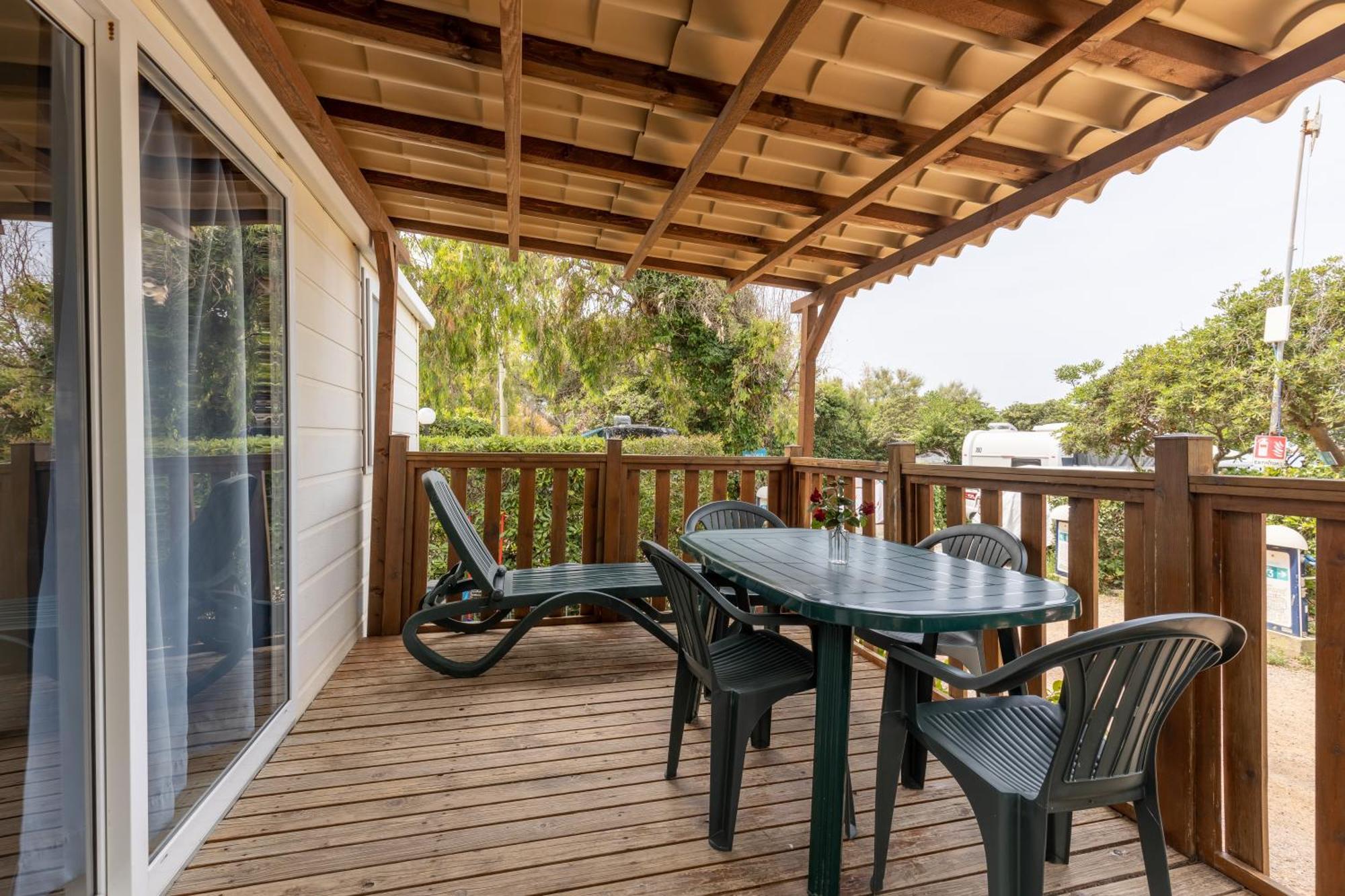 Mobile Home terrace