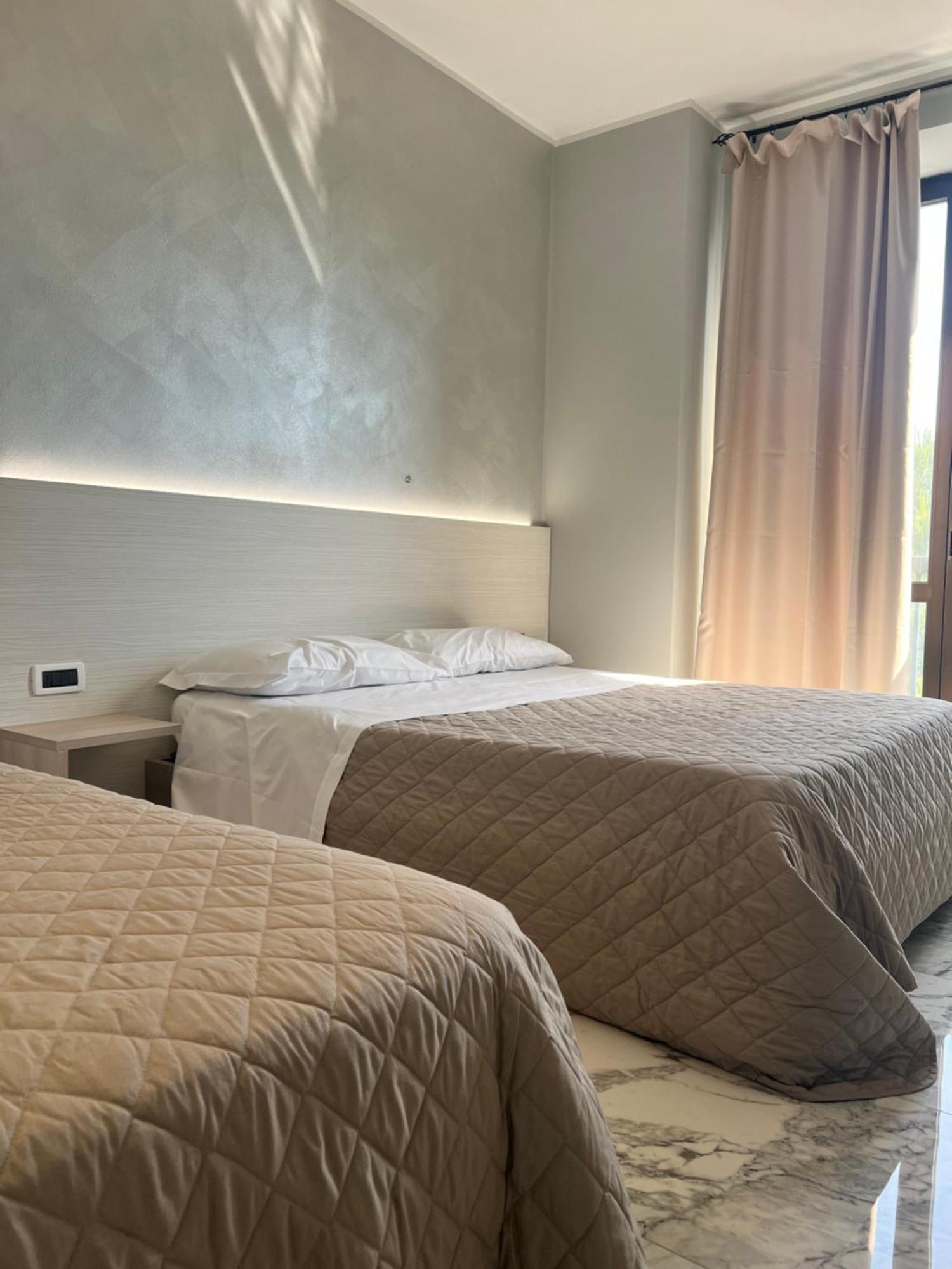 Family Room,1690936178:JPEG