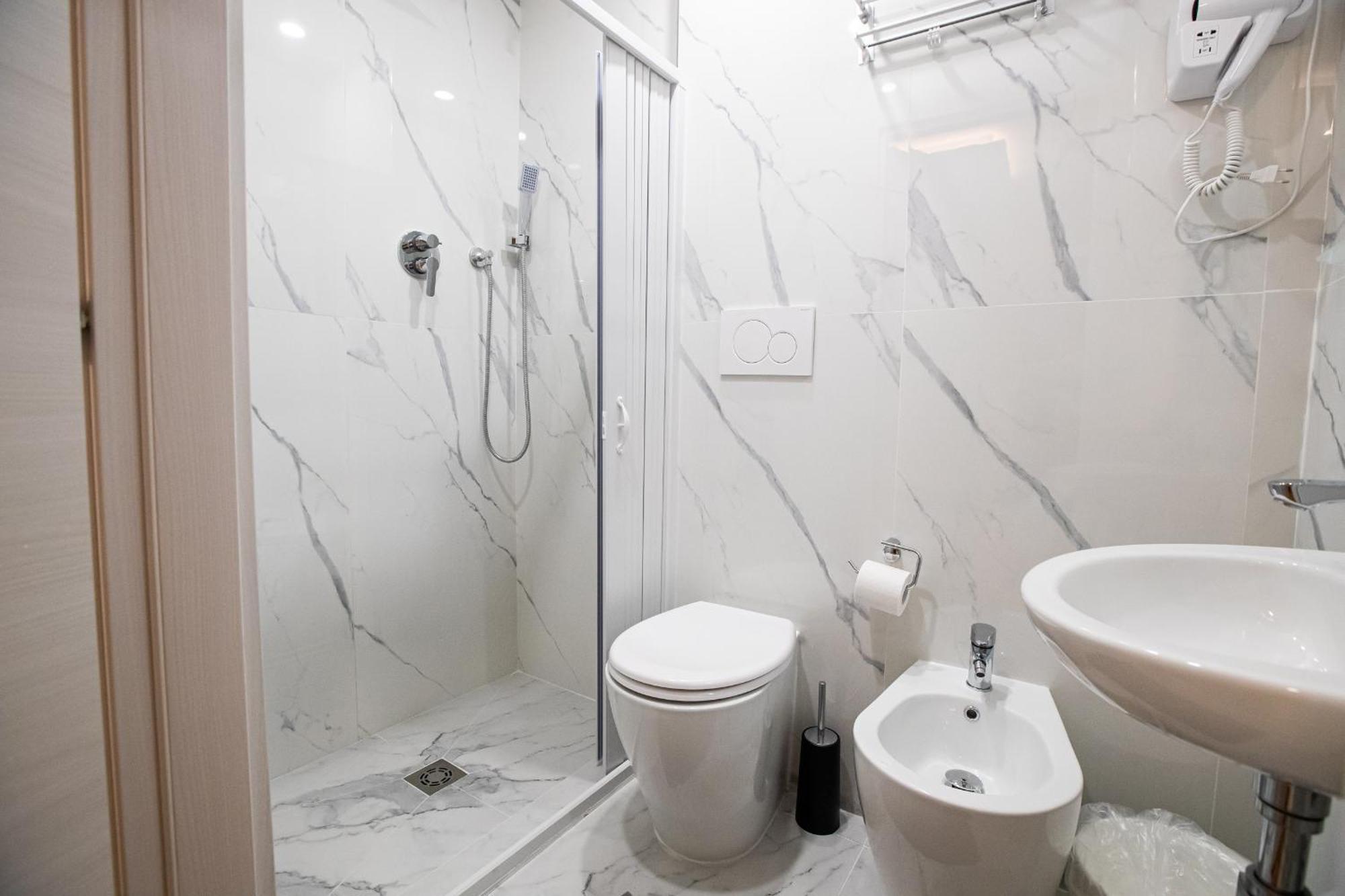 Large Single Room