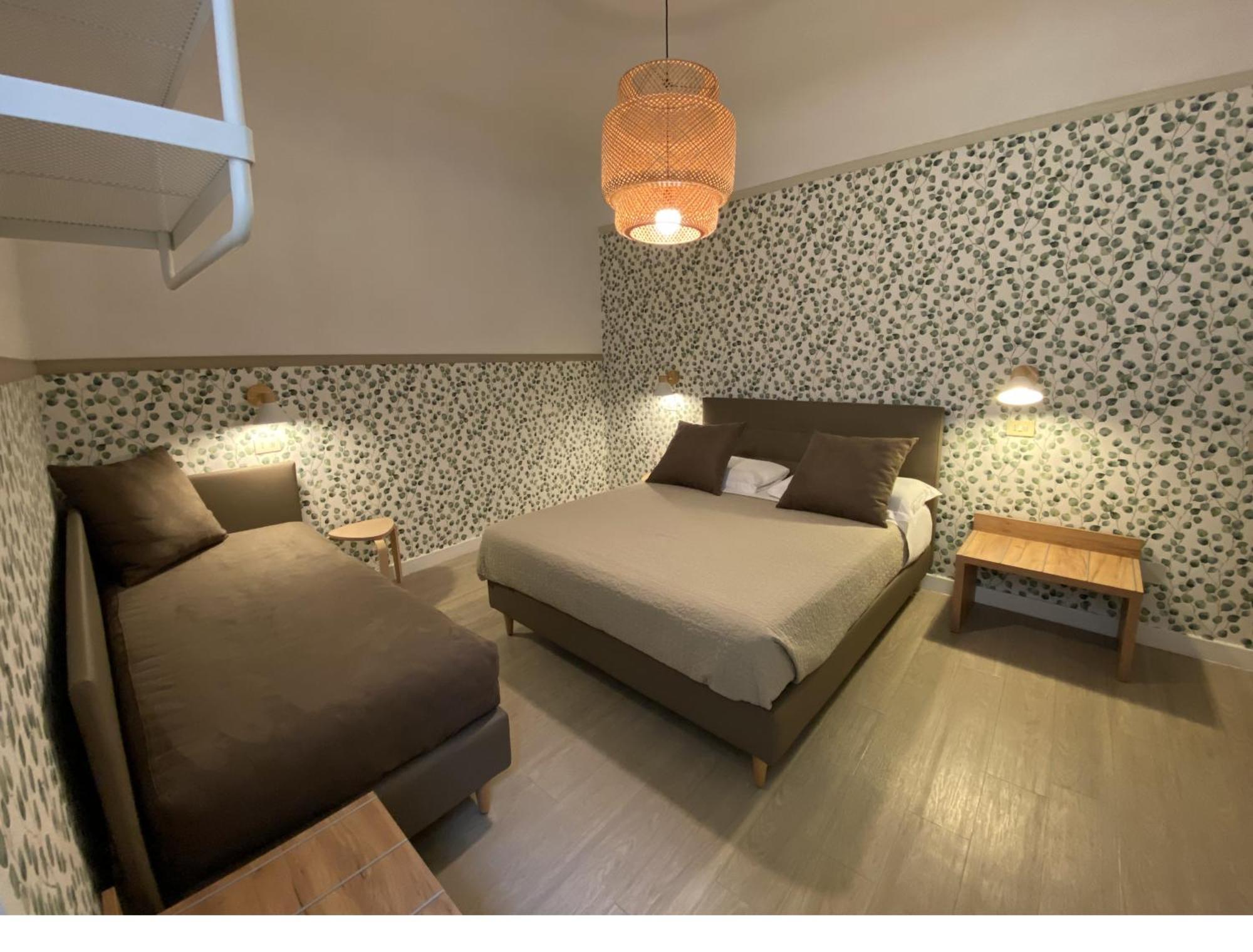 Triple Room,1640370120:JPEG