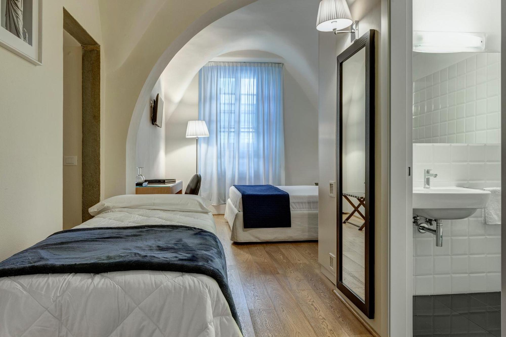 Triple Room Private Bathroom