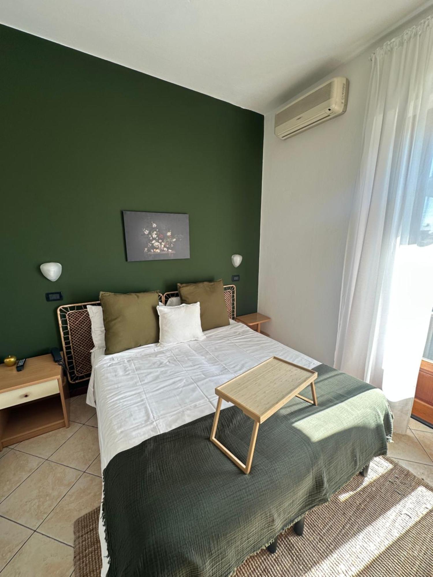 Double or Twin Room,1651182518:JPEG