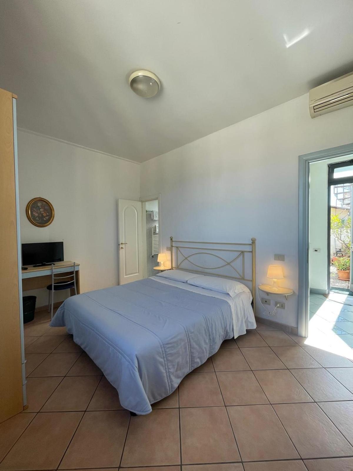 Double or Twin Room,1654272676:JPEG