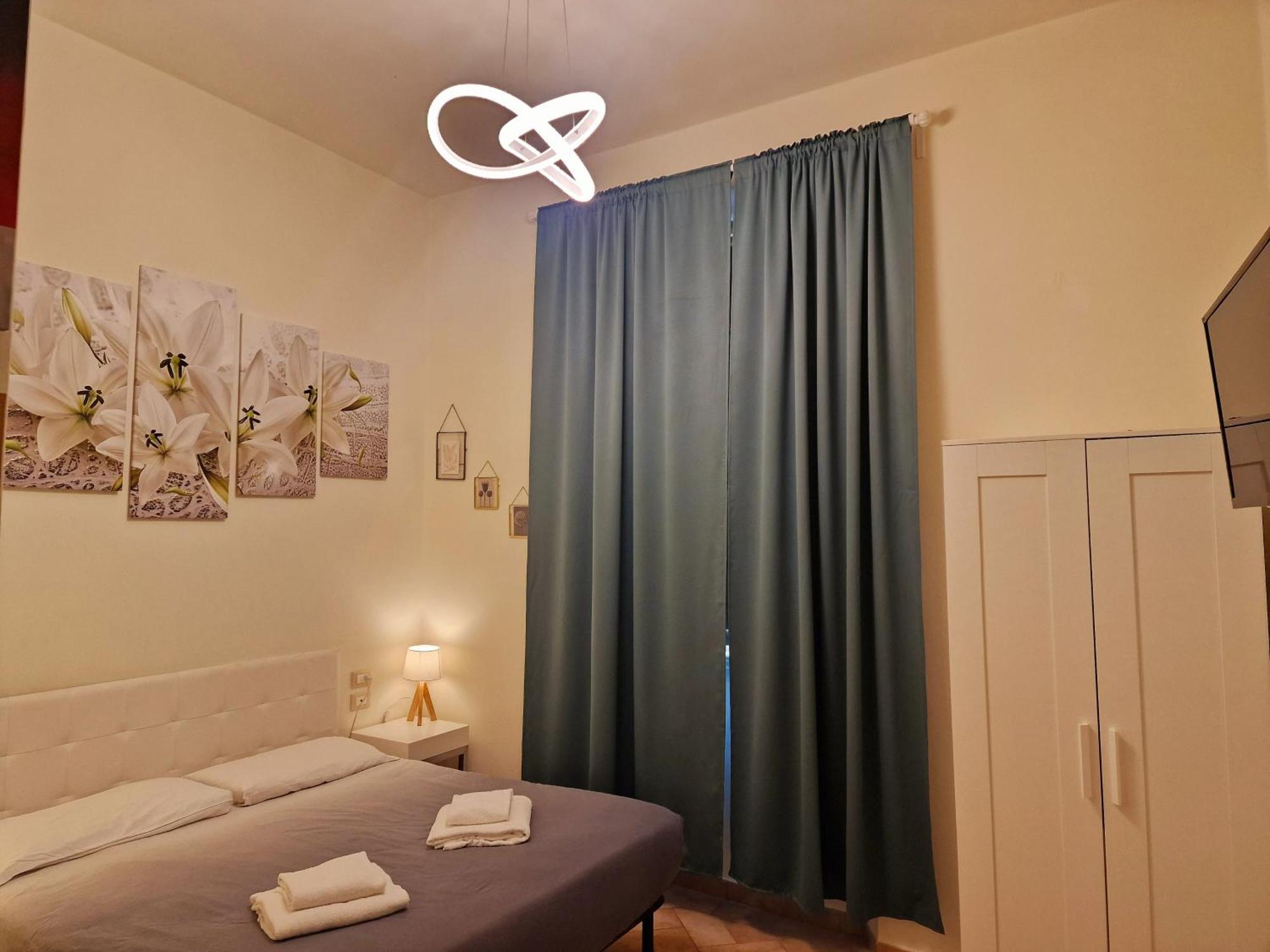 Double Room,1658859338:JPEG