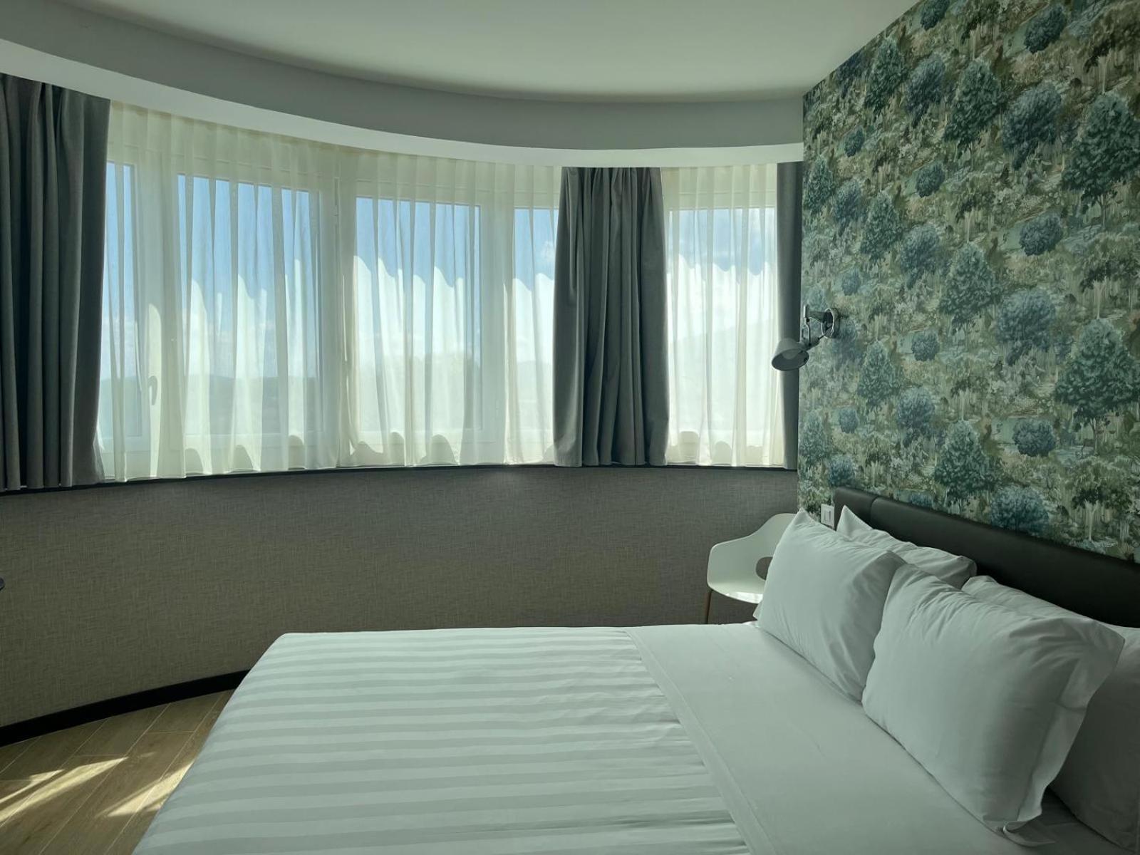 Superior Double or Twin Room City View