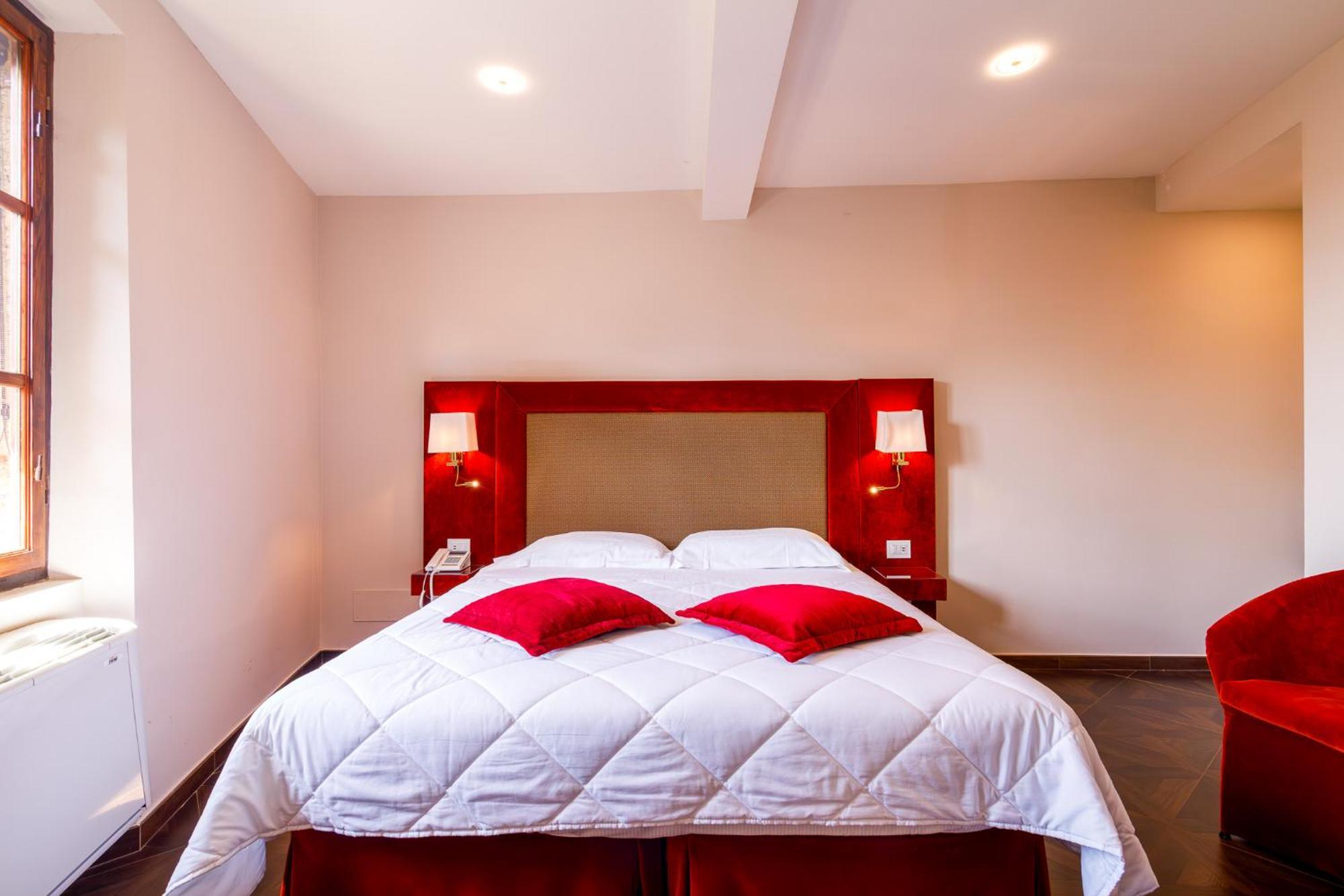 Deluxe Double Room with Spa Access - Annex,1661130395:JPEG