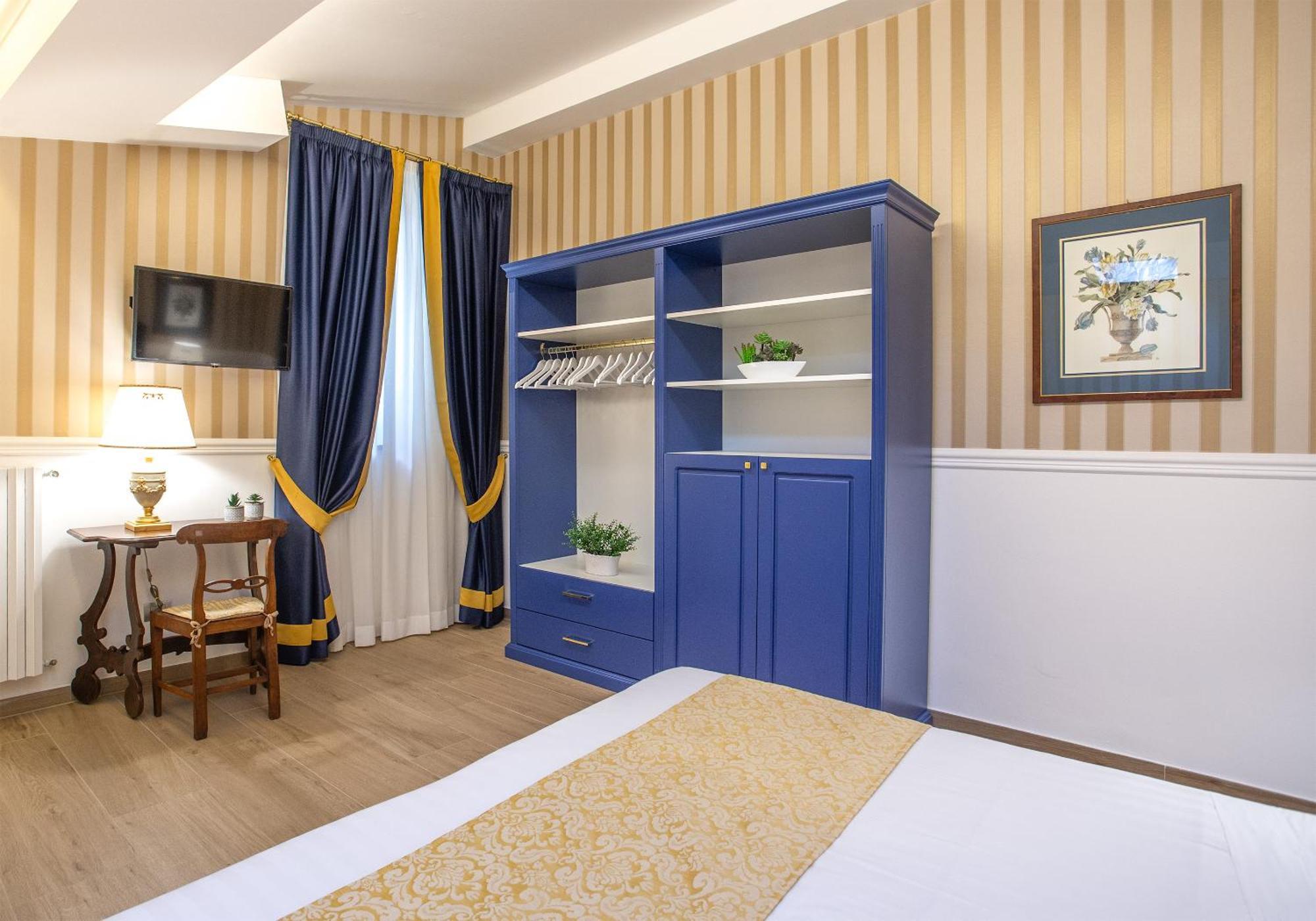 Classic Triple Room