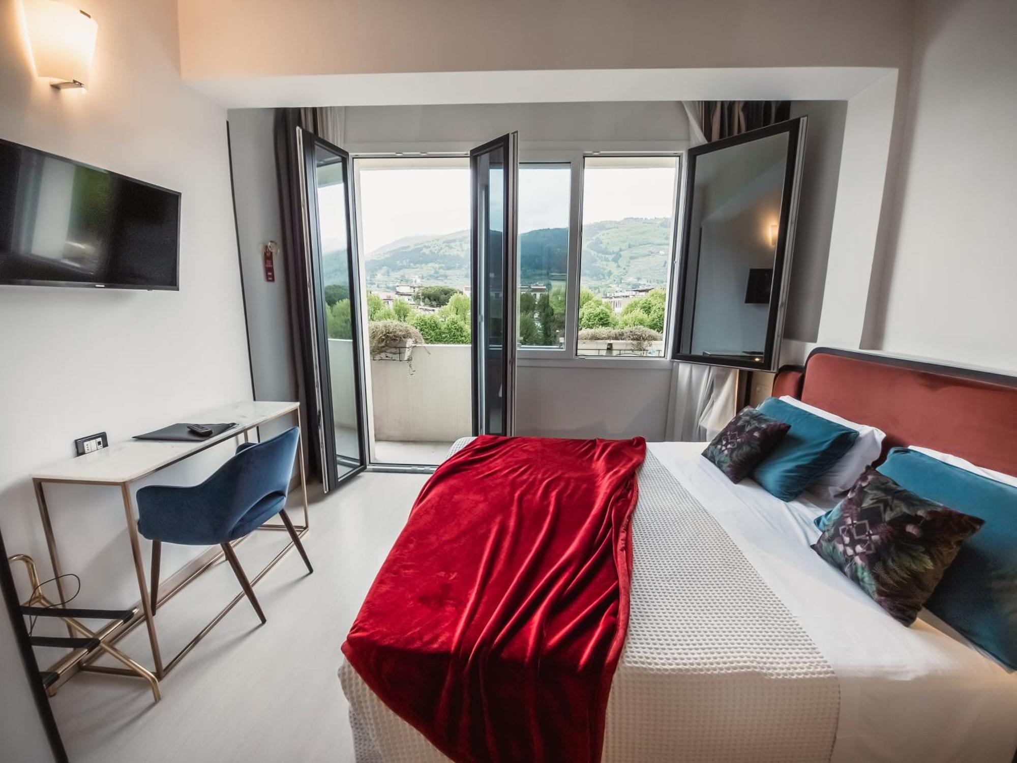 Comfort Double or Twin Room