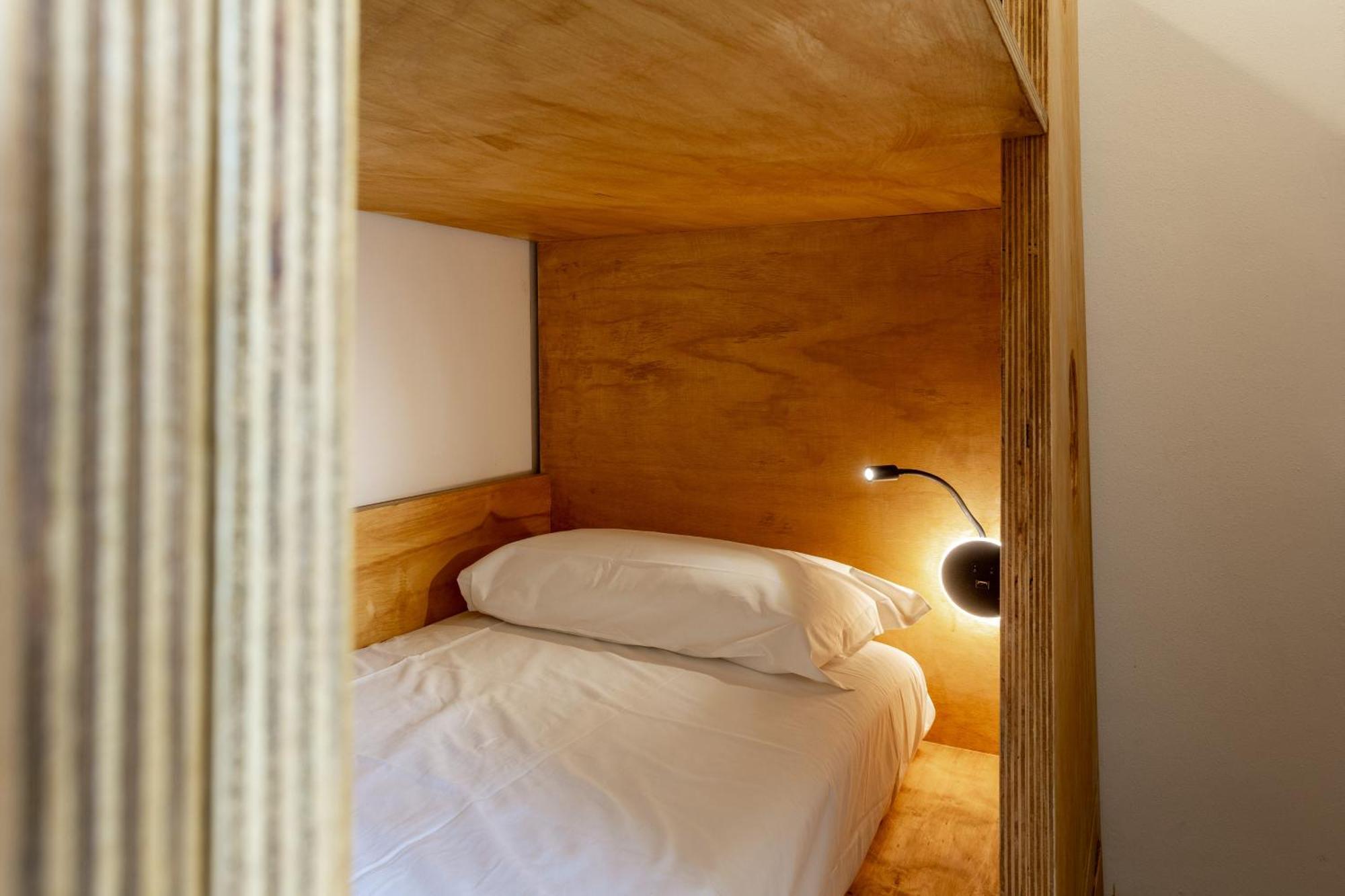 Bed 4-Bed Female Dormitory Room