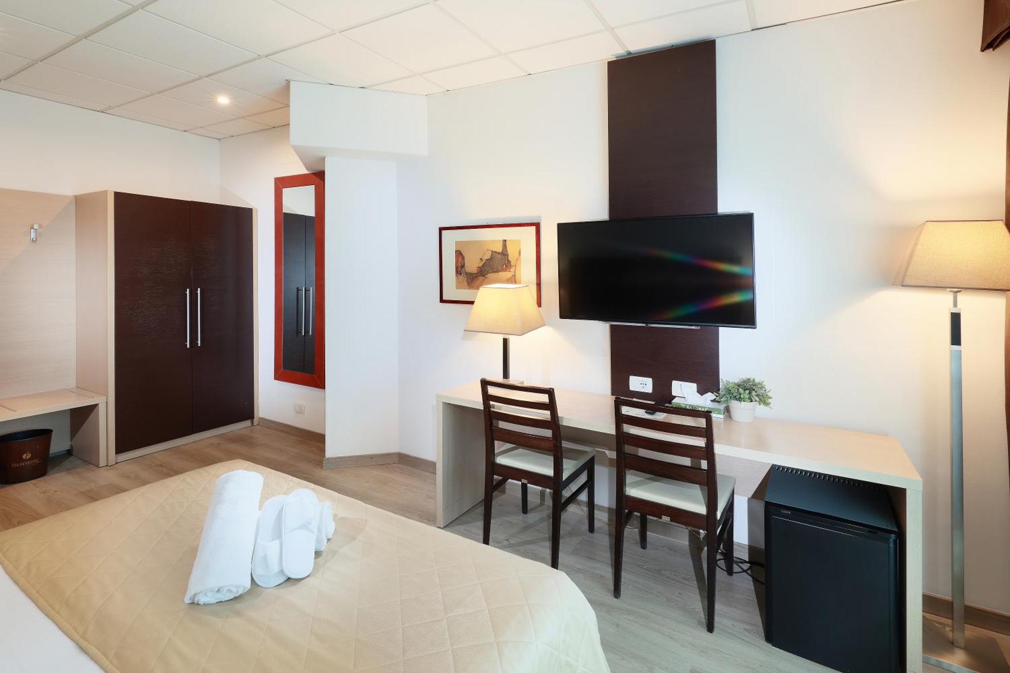 Superior Double or Twin Room,1667425236:JPEG