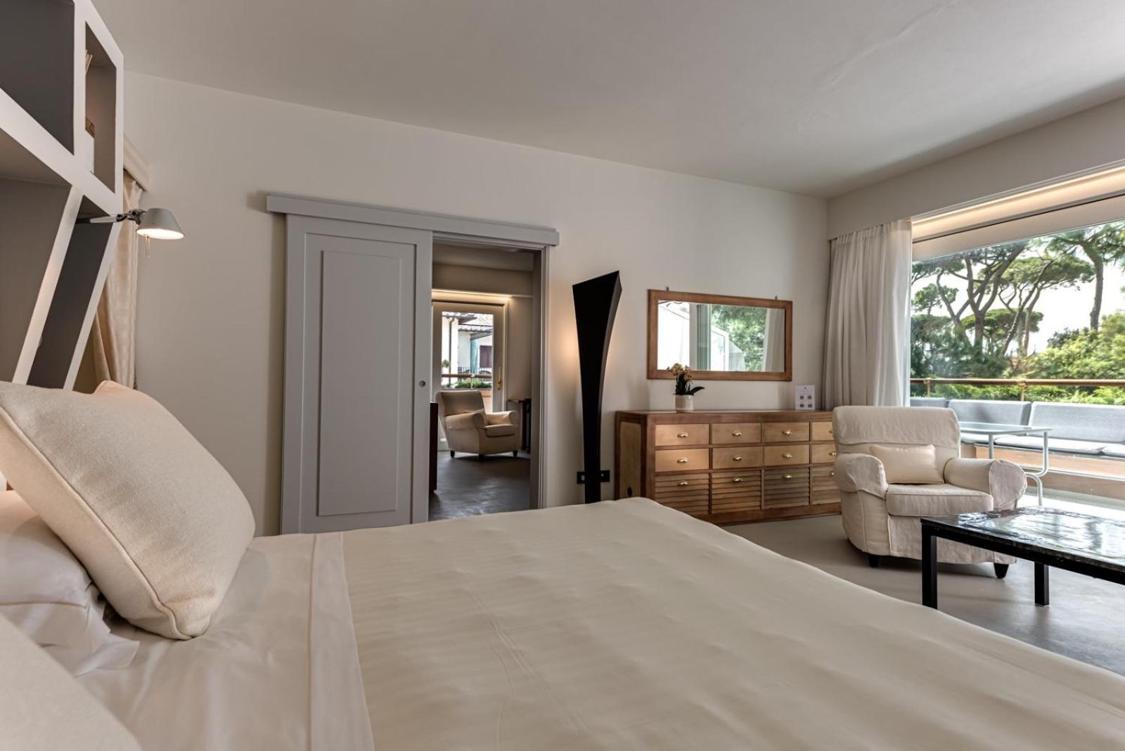 Suite Terrace,1667434714:JPEG