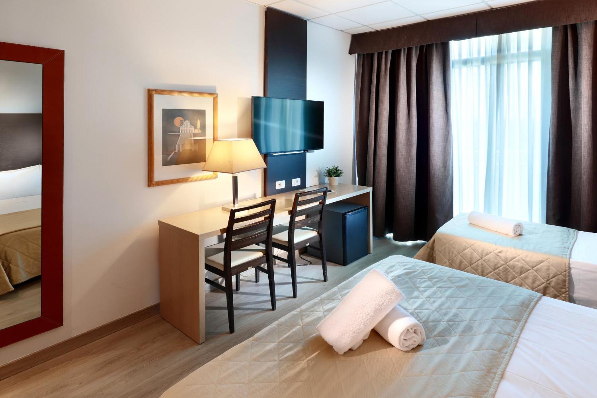 Standard Double or Twin Room Balcony,1668046734:JPEG