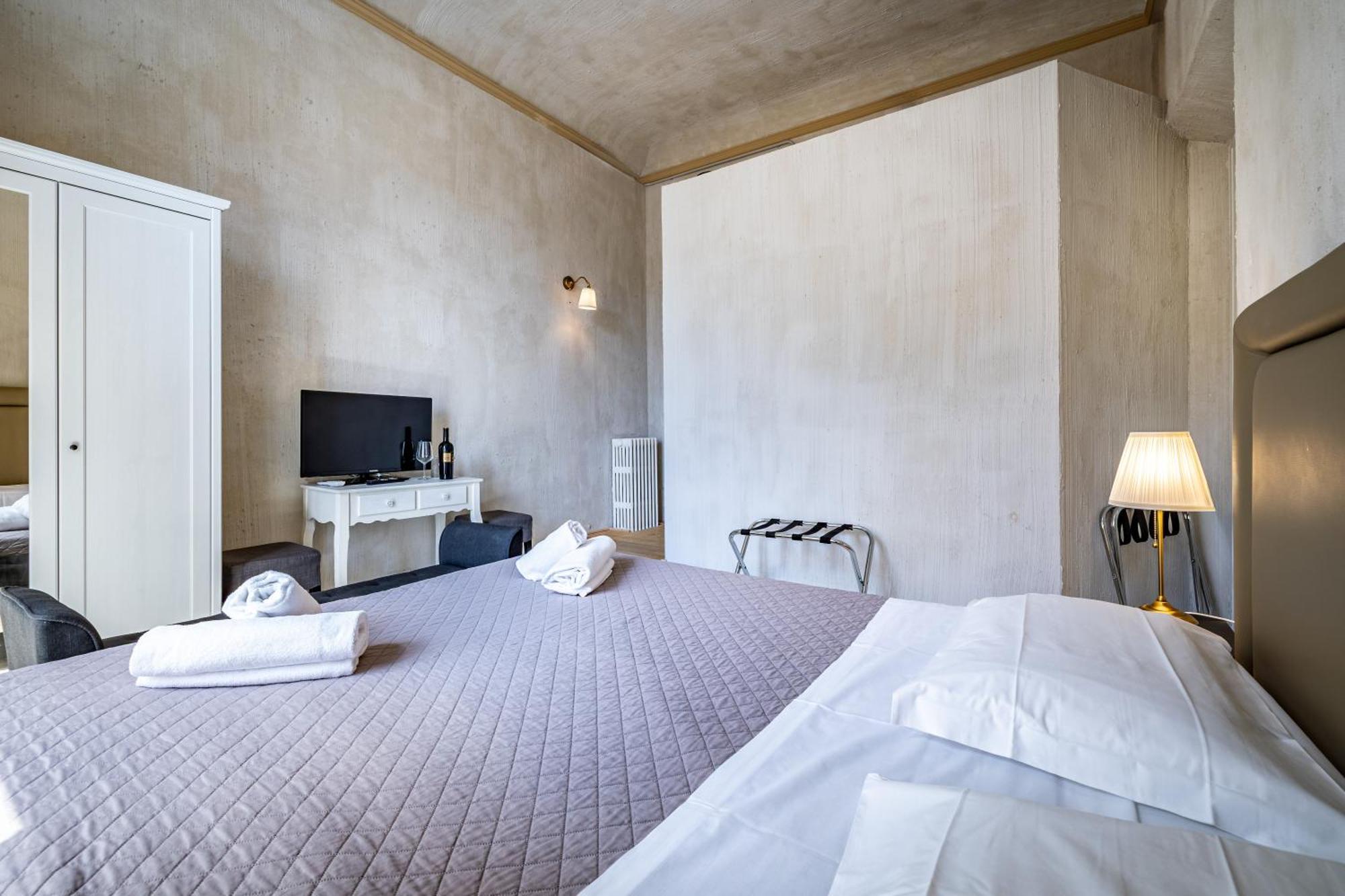 Two-Bedroom Suite
