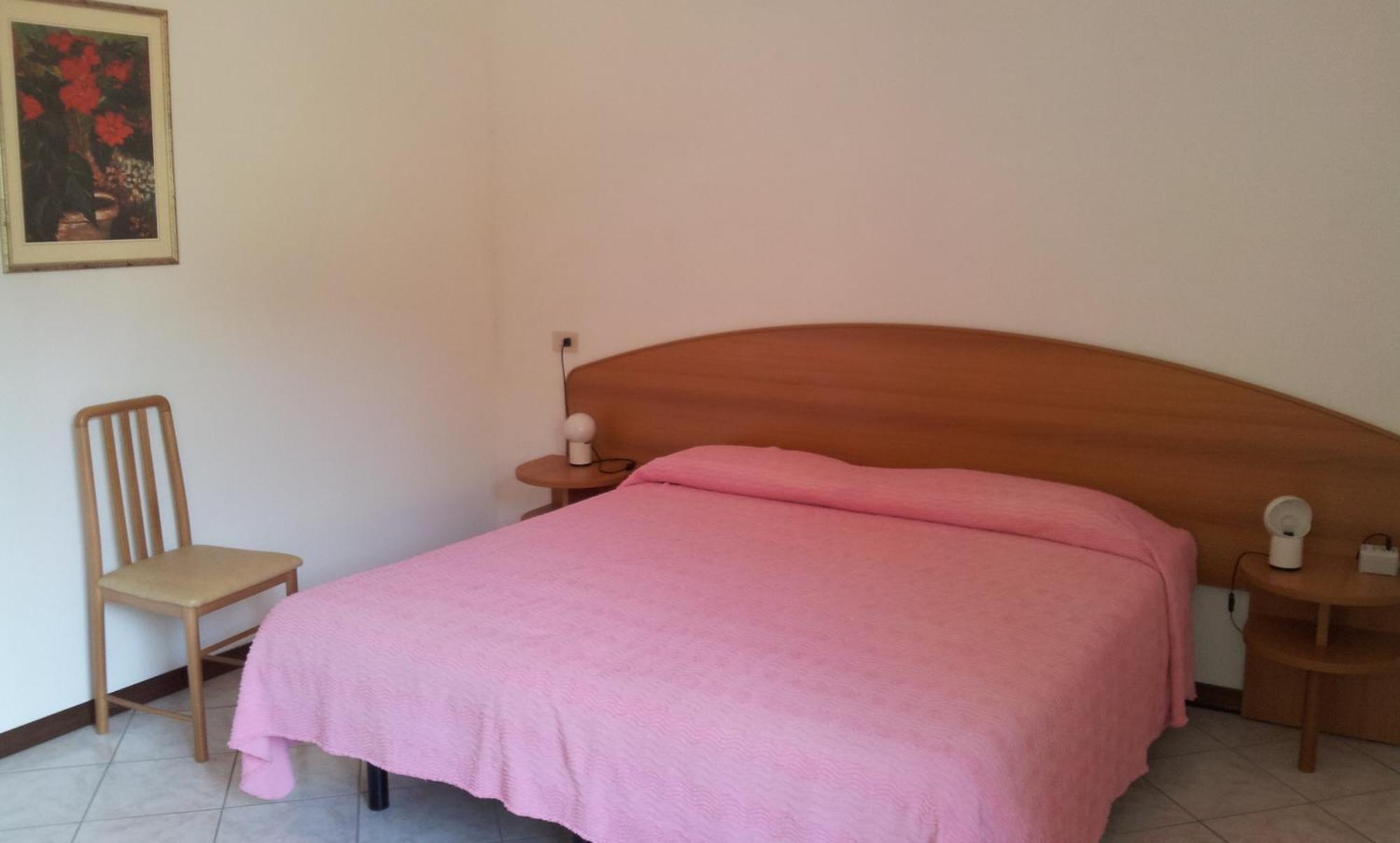 Double or Twin Room Bathroom,1680587031:JPEG
