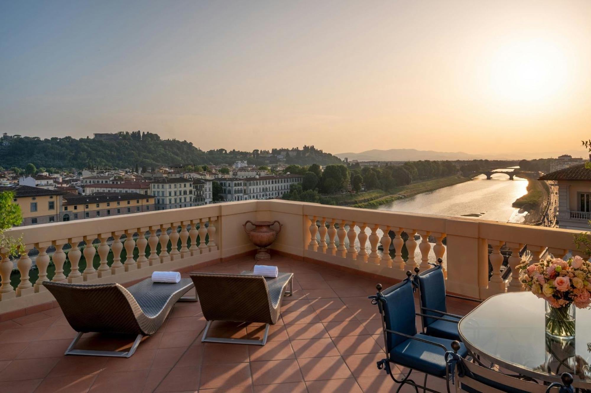 Presidential King Suite Terrace River View,1695320533:JPEG