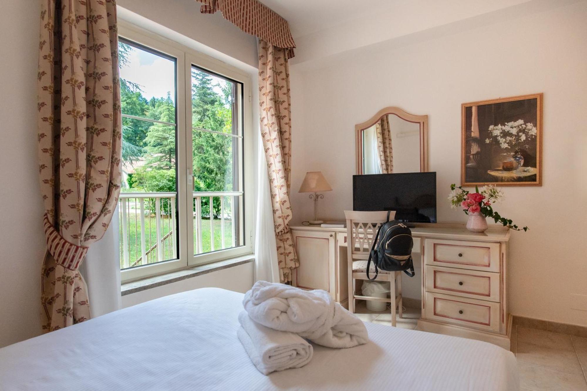 Superior Double or Twin Room,1698729955:JPEG