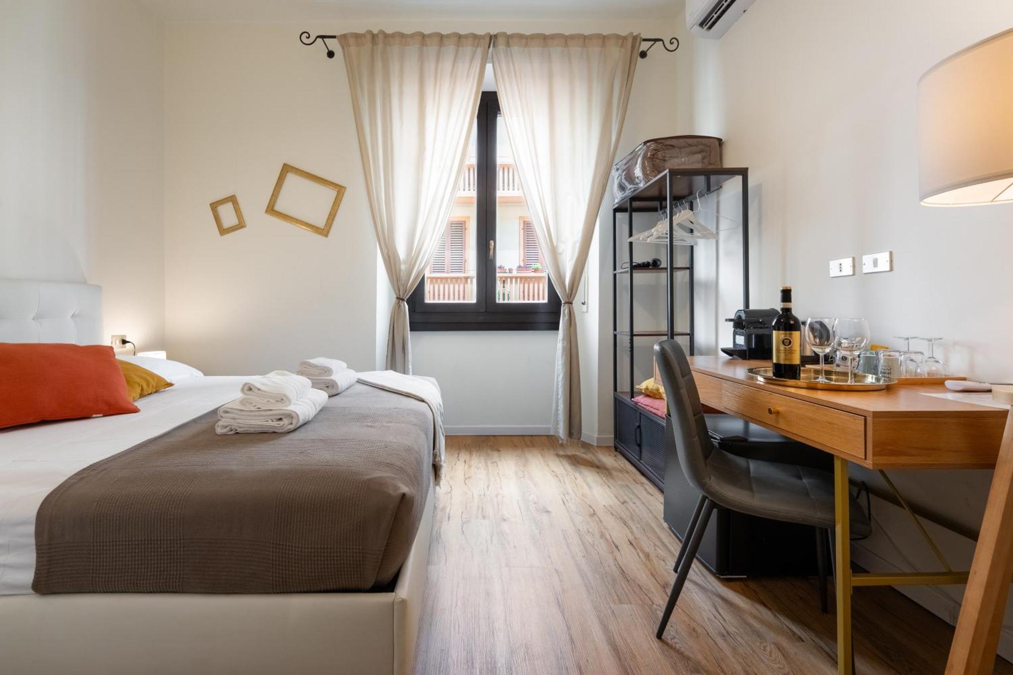 Double Room Private Bathroom