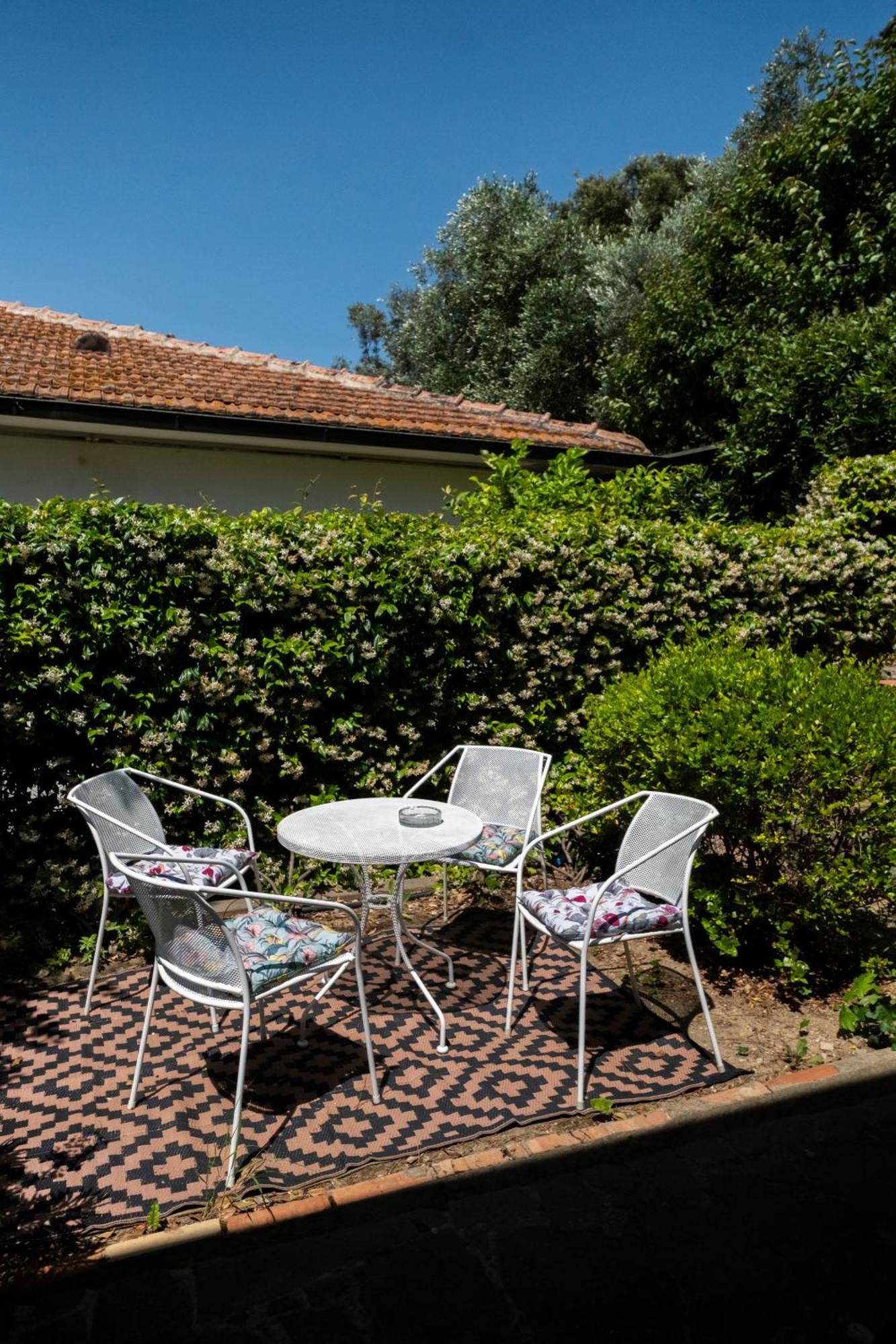Double or Twin Room Garden View