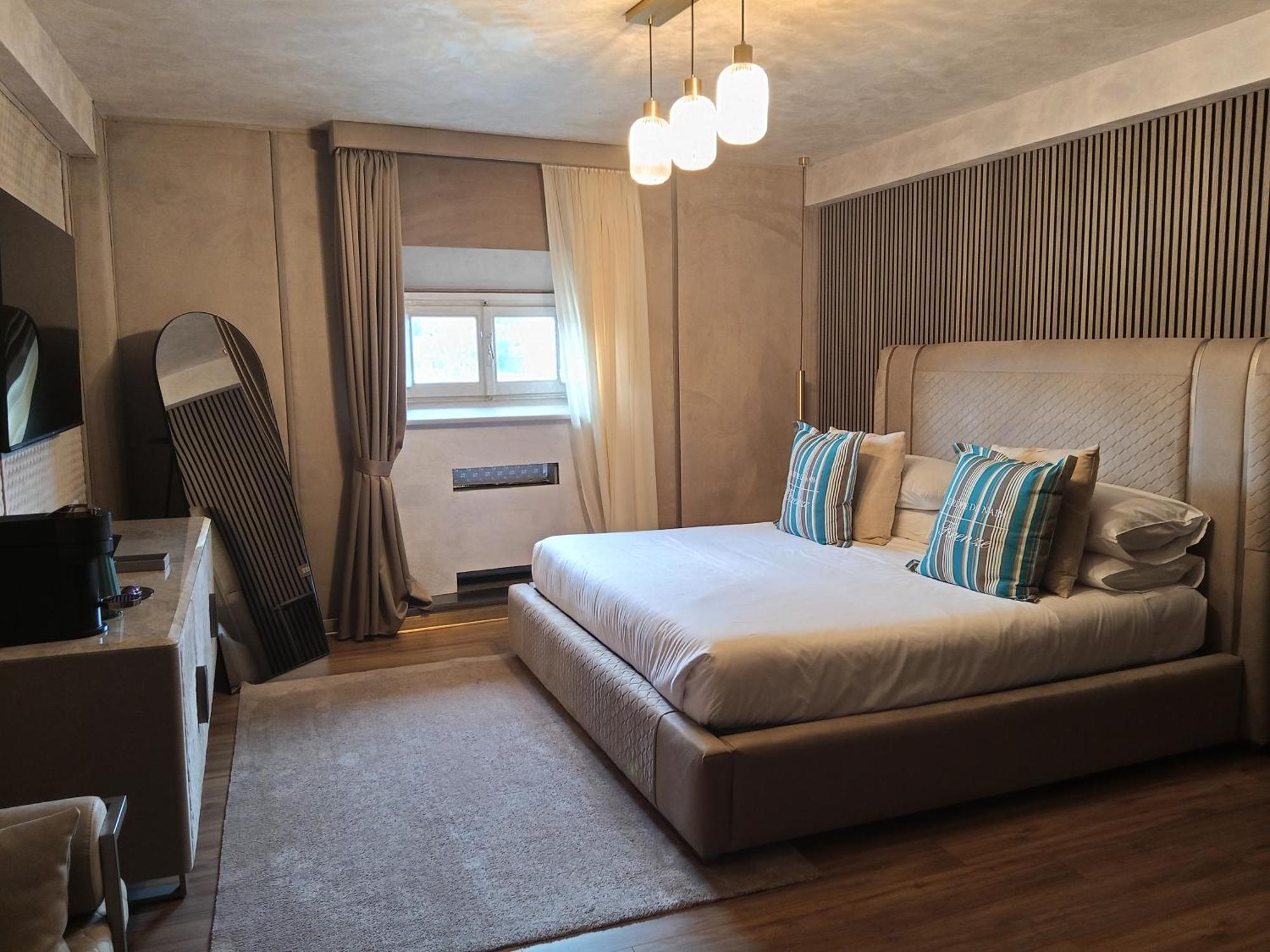 Suite River View