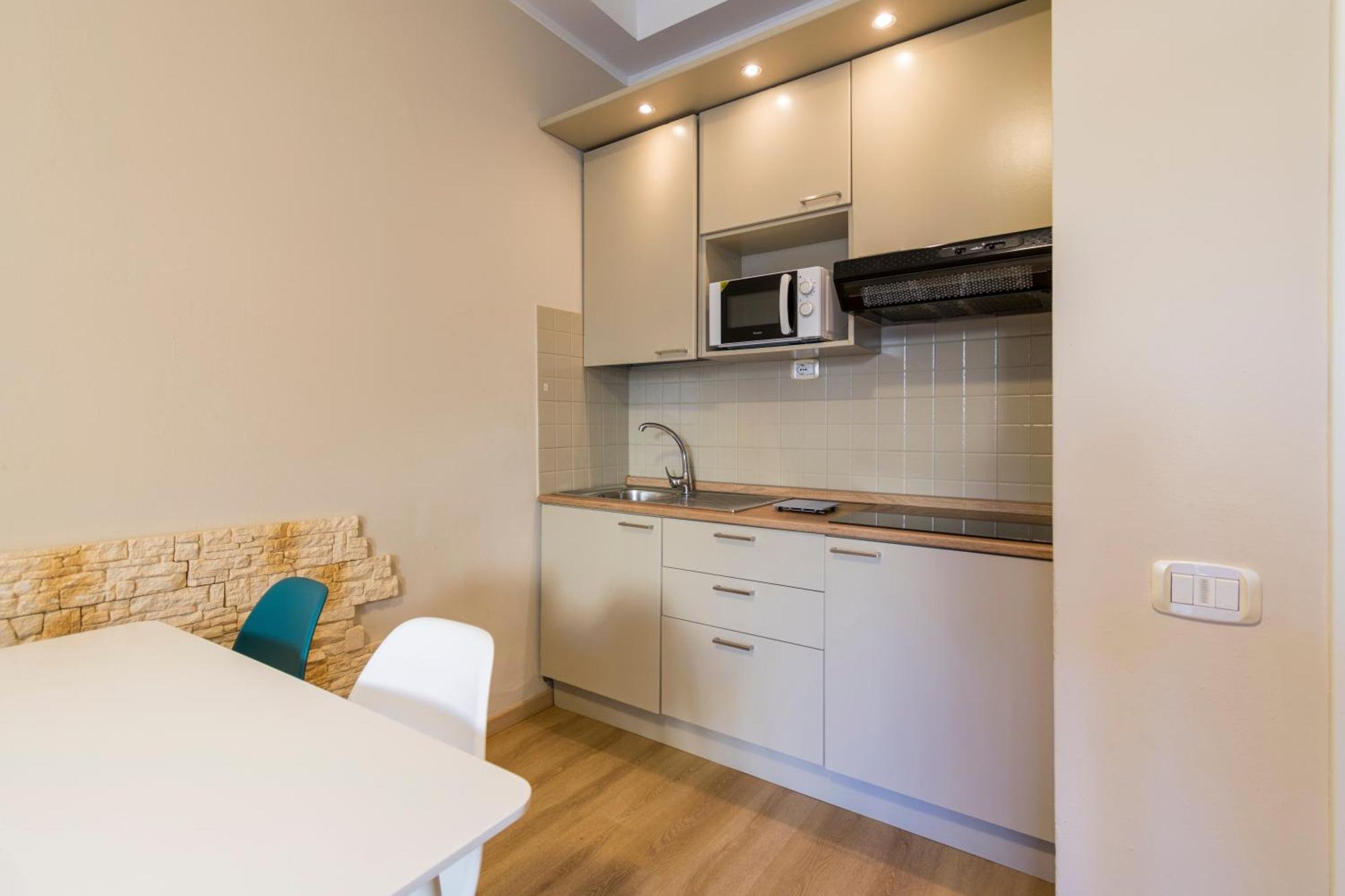 One-Bedroom Apartment