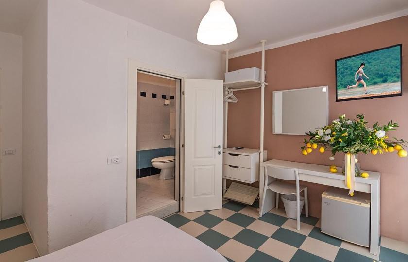 Classic Double Room,1730047581:JPEG