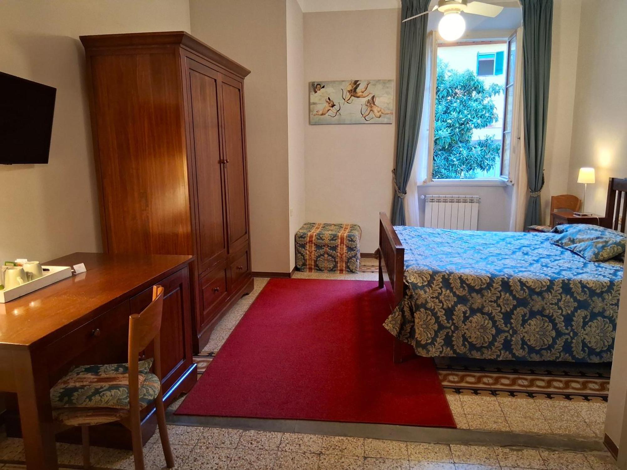 Double Room,1739385233:JPEG